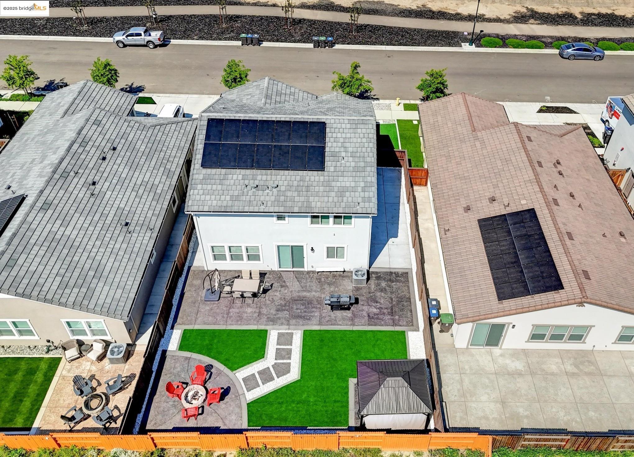 Detail Gallery Image 31 of 36 For 15558 Loop River Rd, Lathrop,  CA 95330 - 5 Beds | 3 Baths