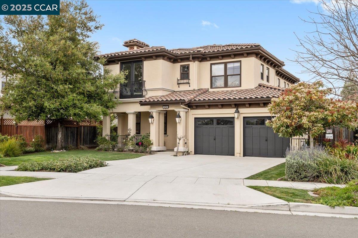 Detail Gallery Image 1 of 1 For 6783 Clifford Dr, Cupertino,  CA 95014 - 5 Beds | 3 Baths