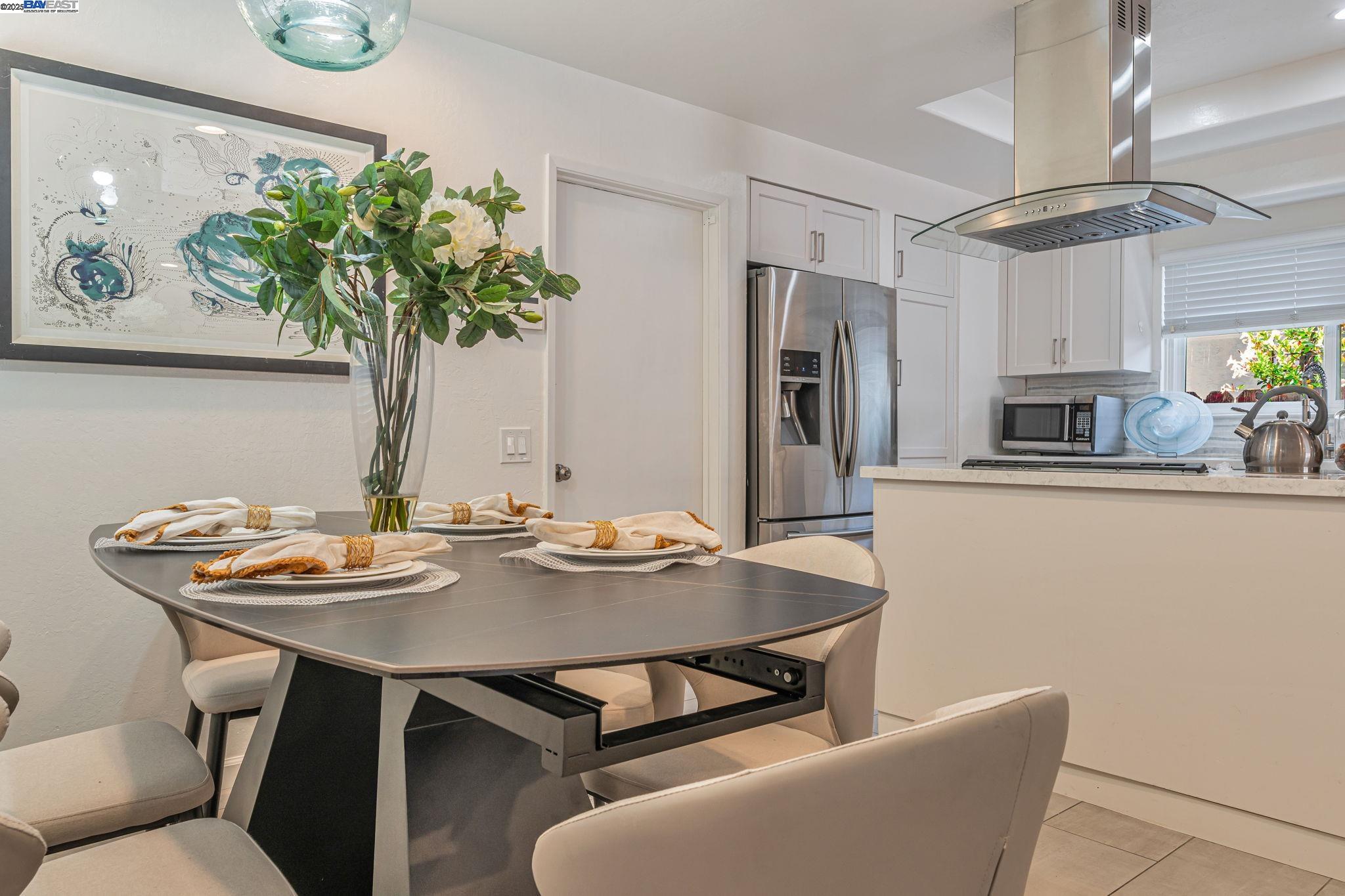 Detail Gallery Image 18 of 44 For 947 Crane Ave, Foster City,  CA 94404 - 4 Beds | 2 Baths