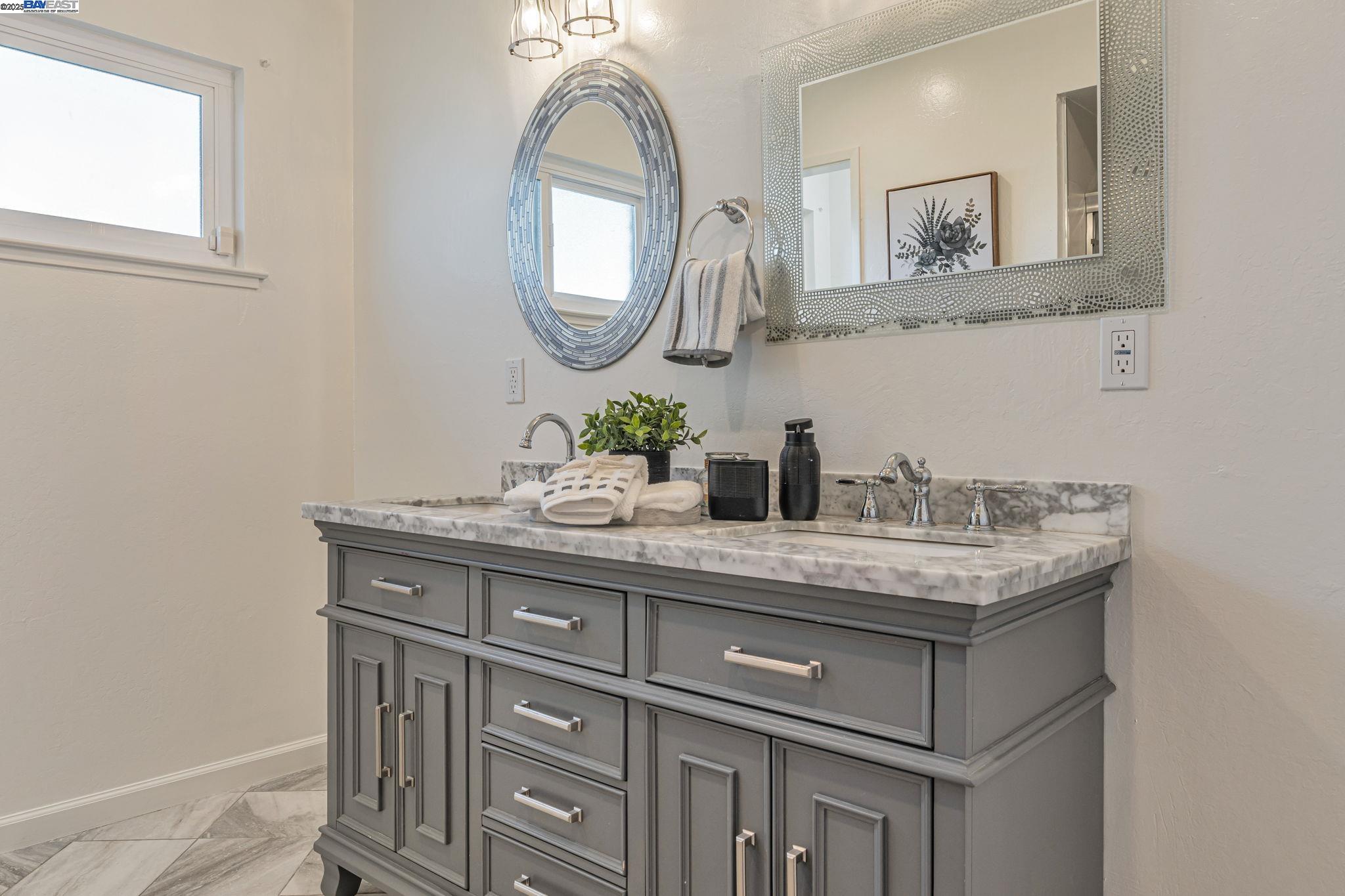 Detail Gallery Image 29 of 44 For 947 Crane Ave, Foster City,  CA 94404 - 4 Beds | 2 Baths