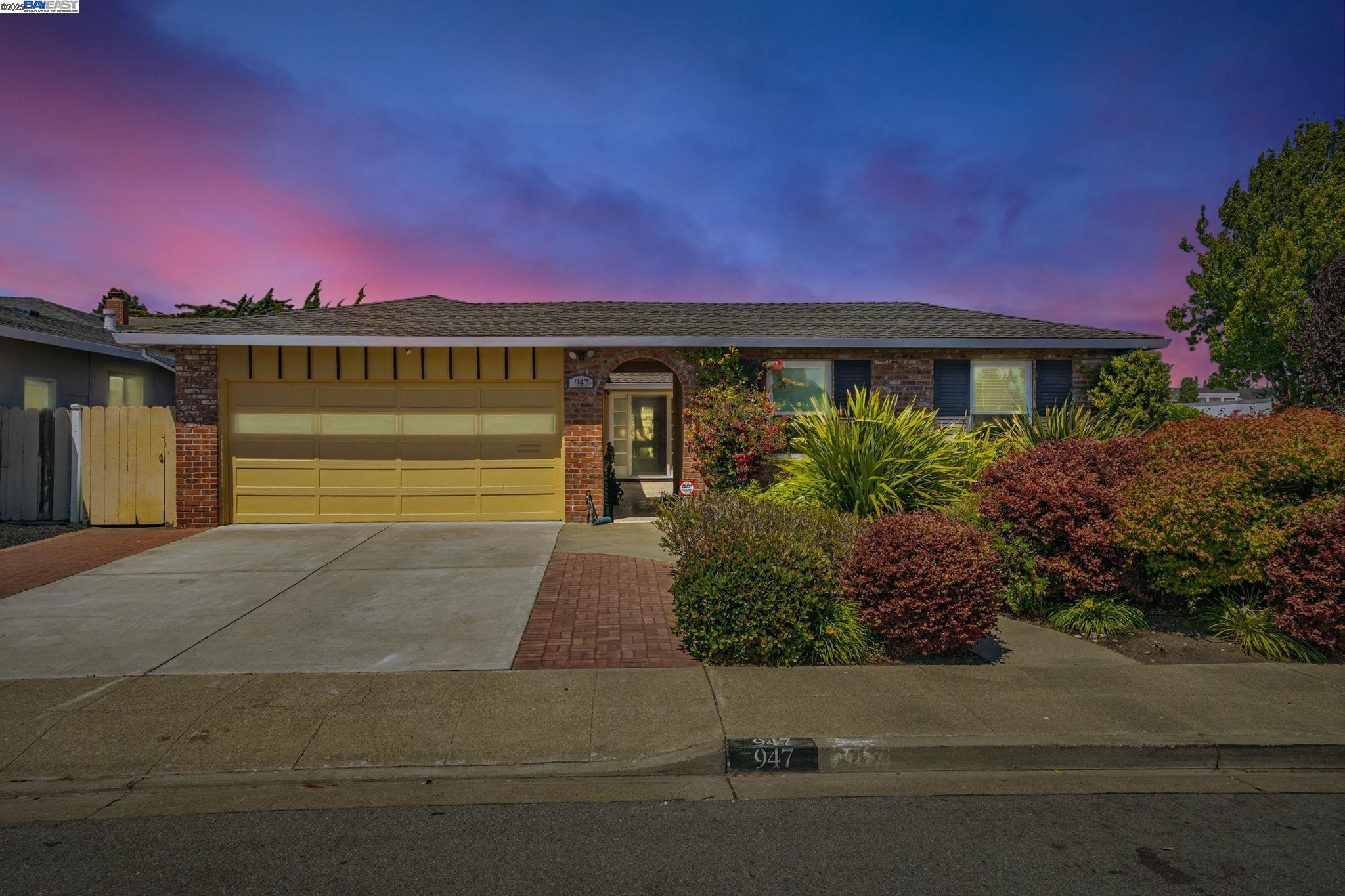 Detail Gallery Image 44 of 44 For 947 Crane Ave, Foster City,  CA 94404 - 4 Beds | 2 Baths