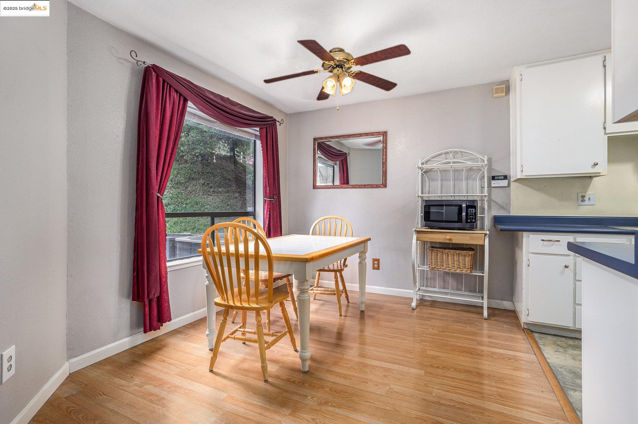 Photo #5: 41091365 Listing: Photo #5