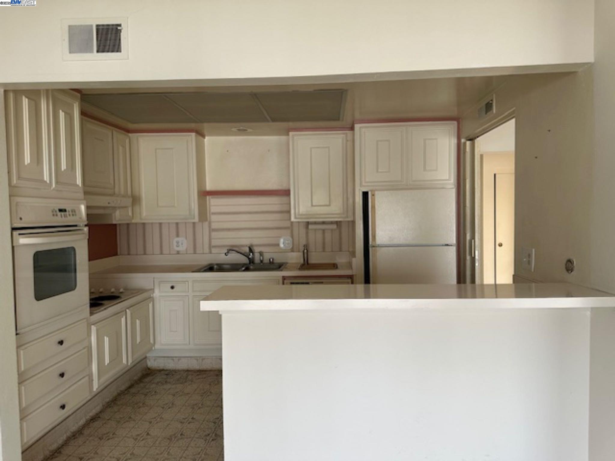 Photo #6: 41091383 Listing 