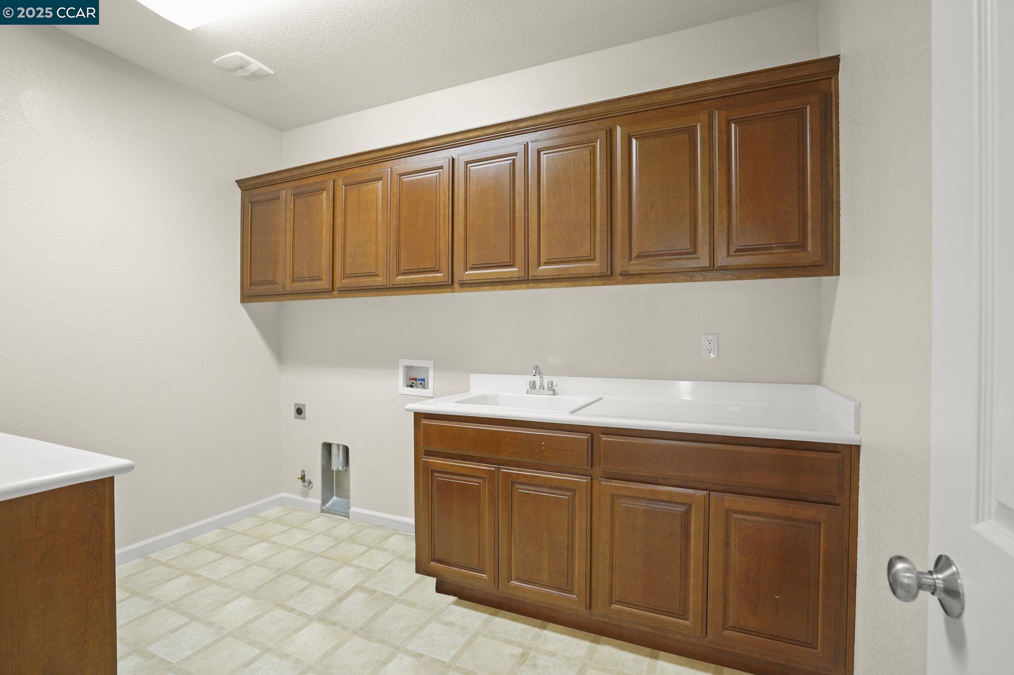 Detail Gallery Image 40 of 51 For 507 Livingston Court, Discovery Bay,  CA 94505 - 4 Beds | 3 Baths