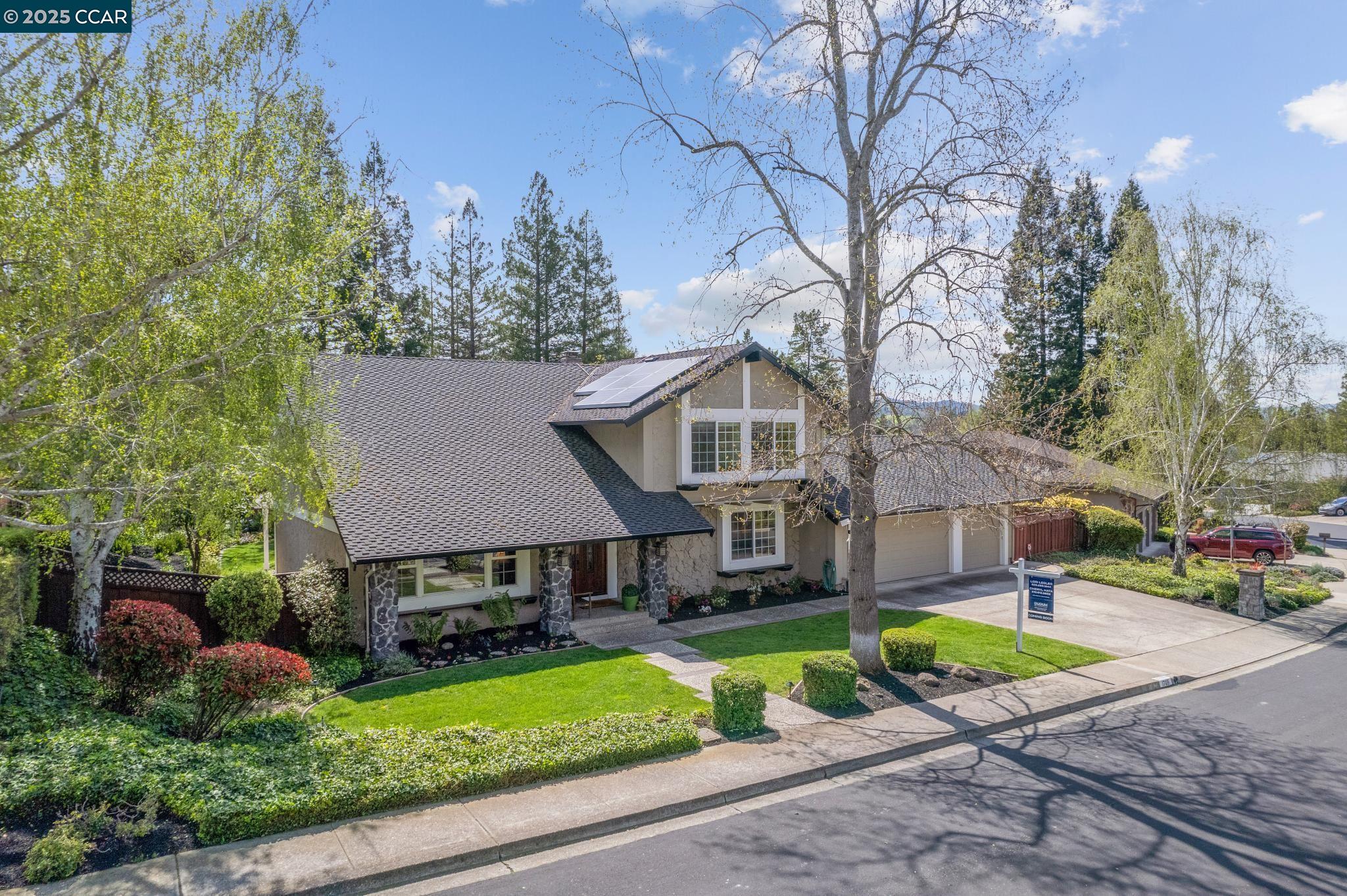 Detail Gallery Image 1 of 1 For 1709 Rockspring Place, Walnut Creek,  CA 94596 - 4 Beds | 3 Baths