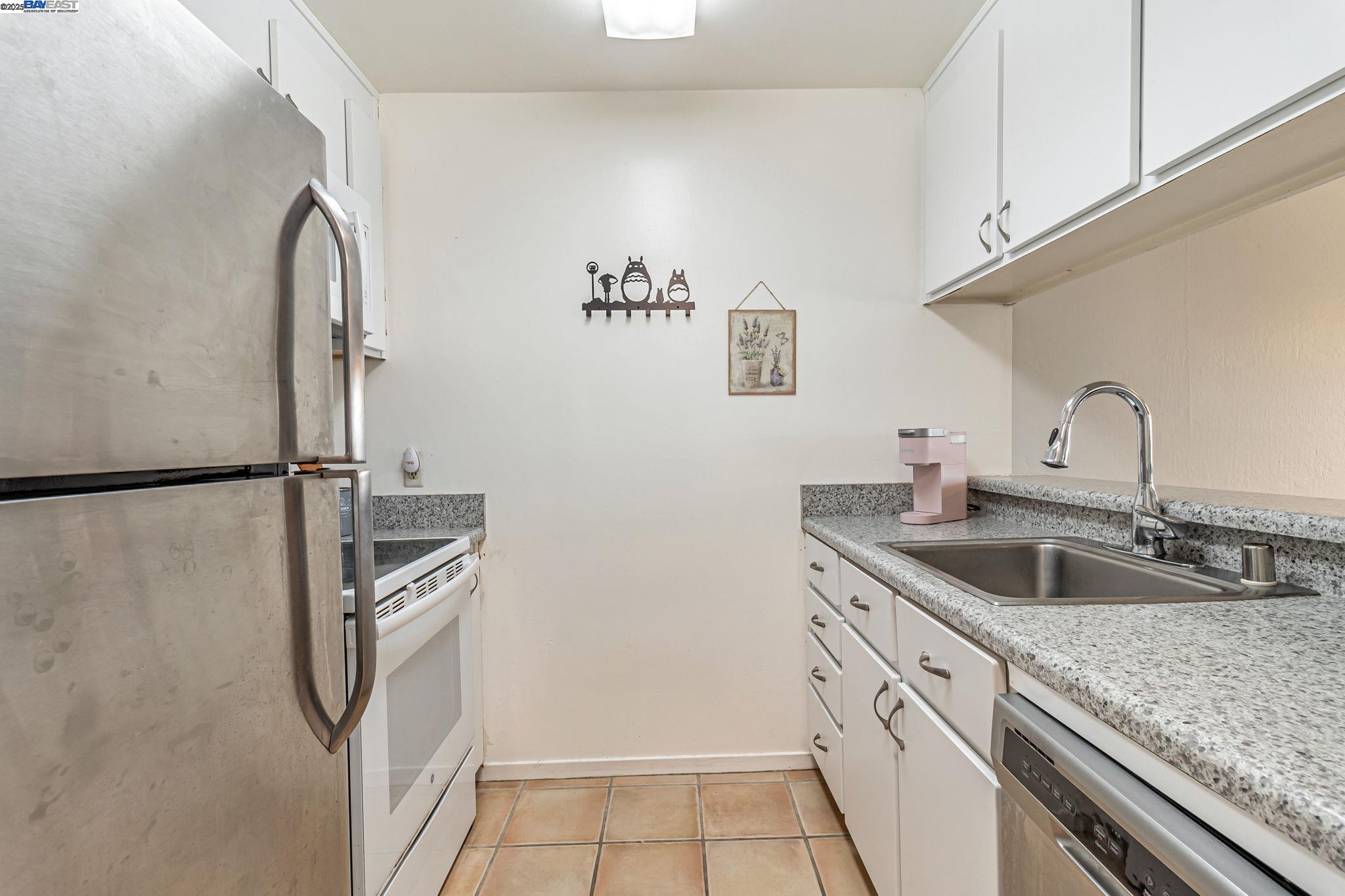 Detail Gallery Image 12 of 42 For 626 Mariners Island Blvd #209,  San Mateo,  CA 94404 - 0 Beds | 1 Baths