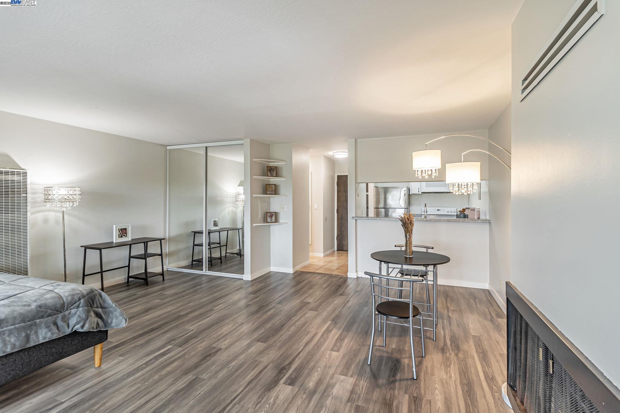 Detail Gallery Image 20 of 42 For 626 Mariners Island Blvd #209,  San Mateo,  CA 94404 - 0 Beds | 1 Baths