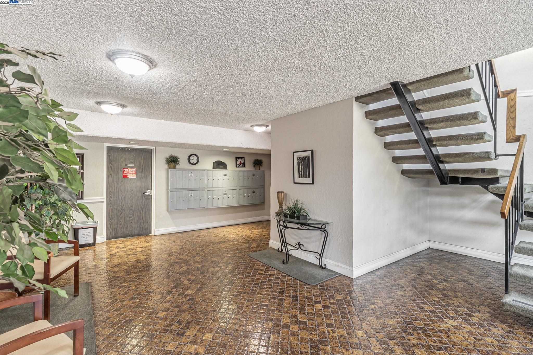 Detail Gallery Image 5 of 42 For 626 Mariners Island Blvd #209,  San Mateo,  CA 94404 - 0 Beds | 1 Baths