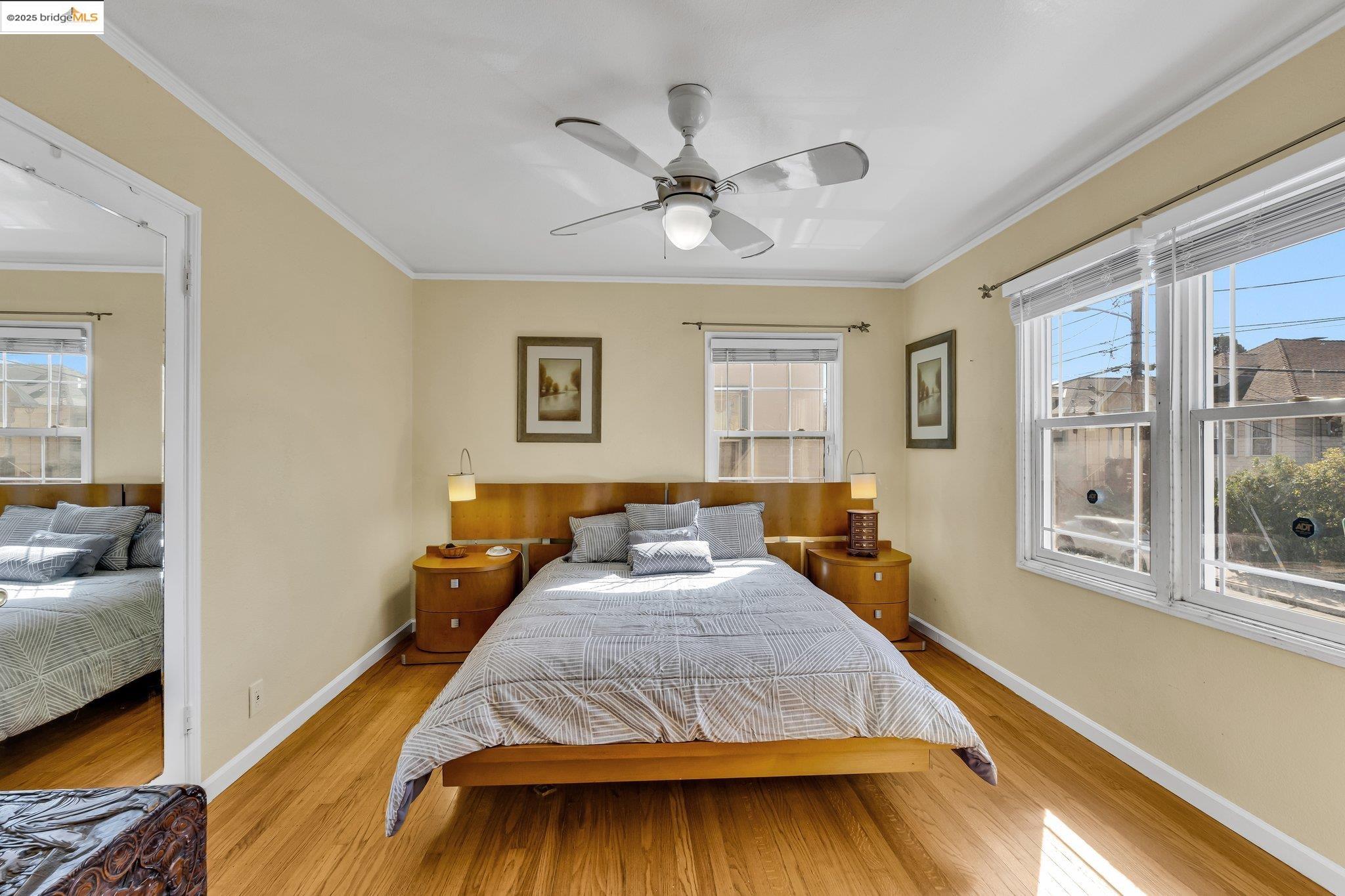Detail Gallery Image 16 of 38 For 688 66th Street, Oakland,  CA 94609 - 2 Beds | 2/1 Baths