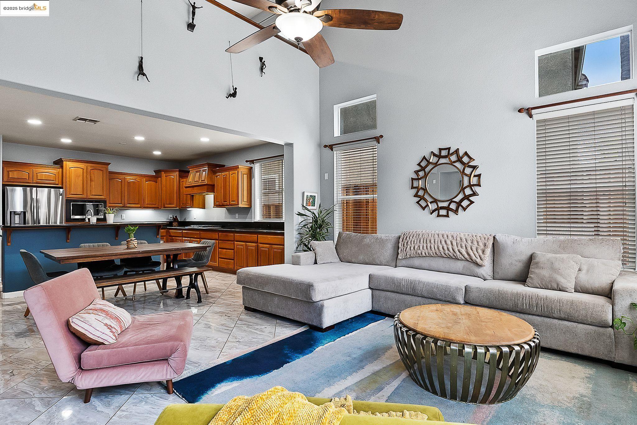 Detail Gallery Image 20 of 59 For 3551 Keystone Loop, Discovery Bay,  CA 94505 - 5 Beds | 2/1 Baths