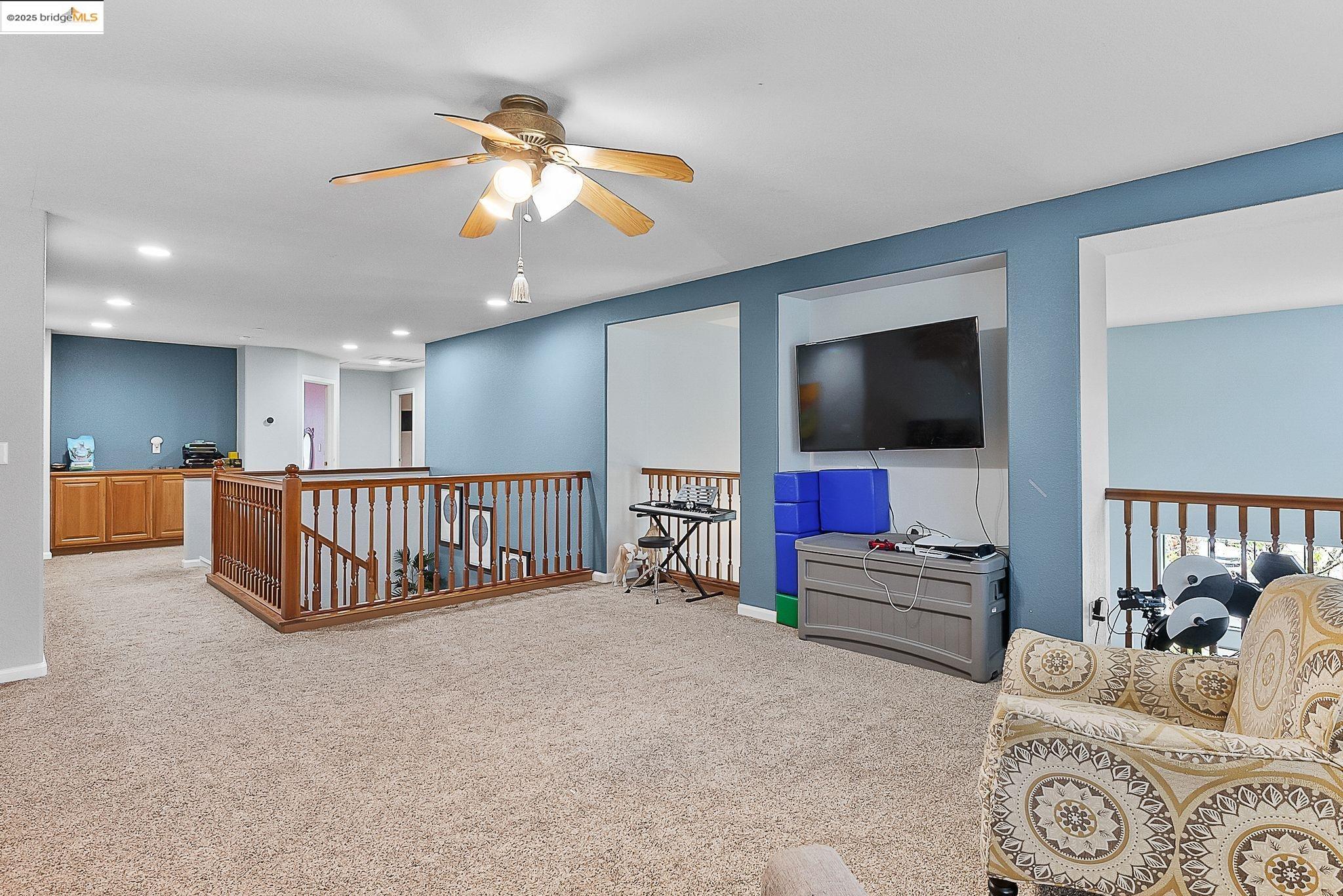 Detail Gallery Image 37 of 59 For 3551 Keystone Loop, Discovery Bay,  CA 94505 - 5 Beds | 2/1 Baths