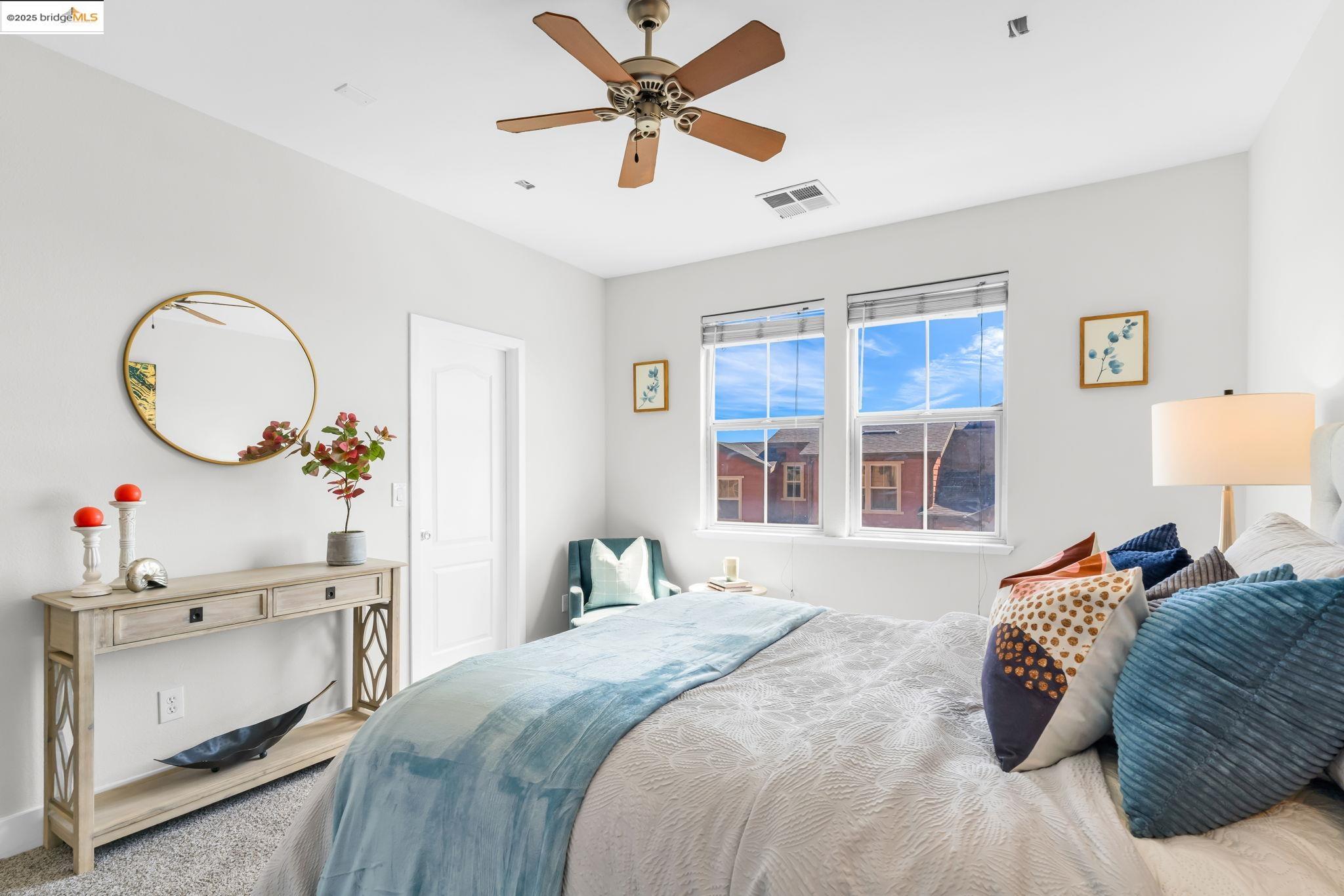 Detail Gallery Image 28 of 36 For 6063 Old Quarry Loop, Oakland,  CA 94605 - 2 Beds | 3 Baths