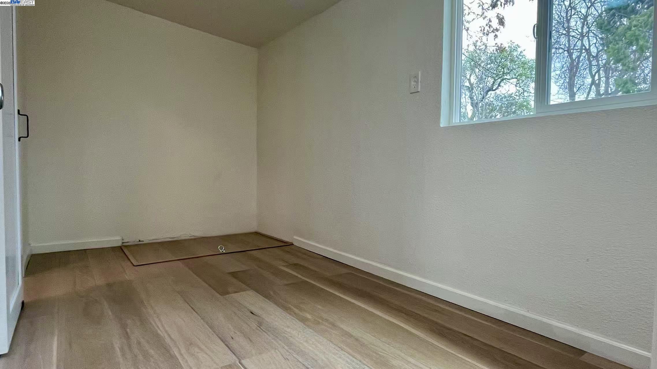 Detail Gallery Image 17 of 24 For 2441 John St, Stockton,  CA 95205 - 1 Beds | 1 Baths