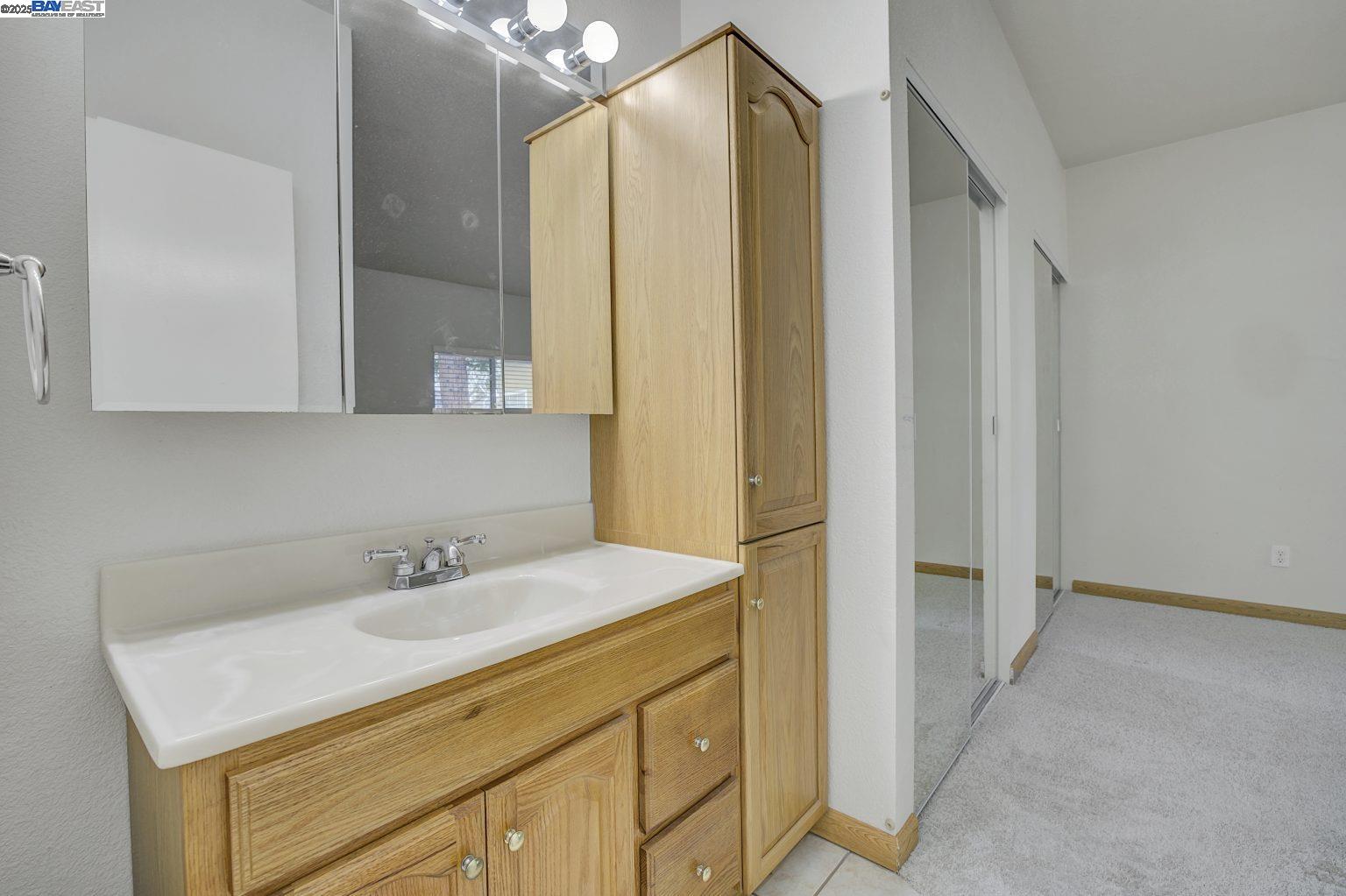 Detail Gallery Image 20 of 37 For 1407 Forest Run, Hercules,  CA 94547 - 2 Beds | 1 Baths