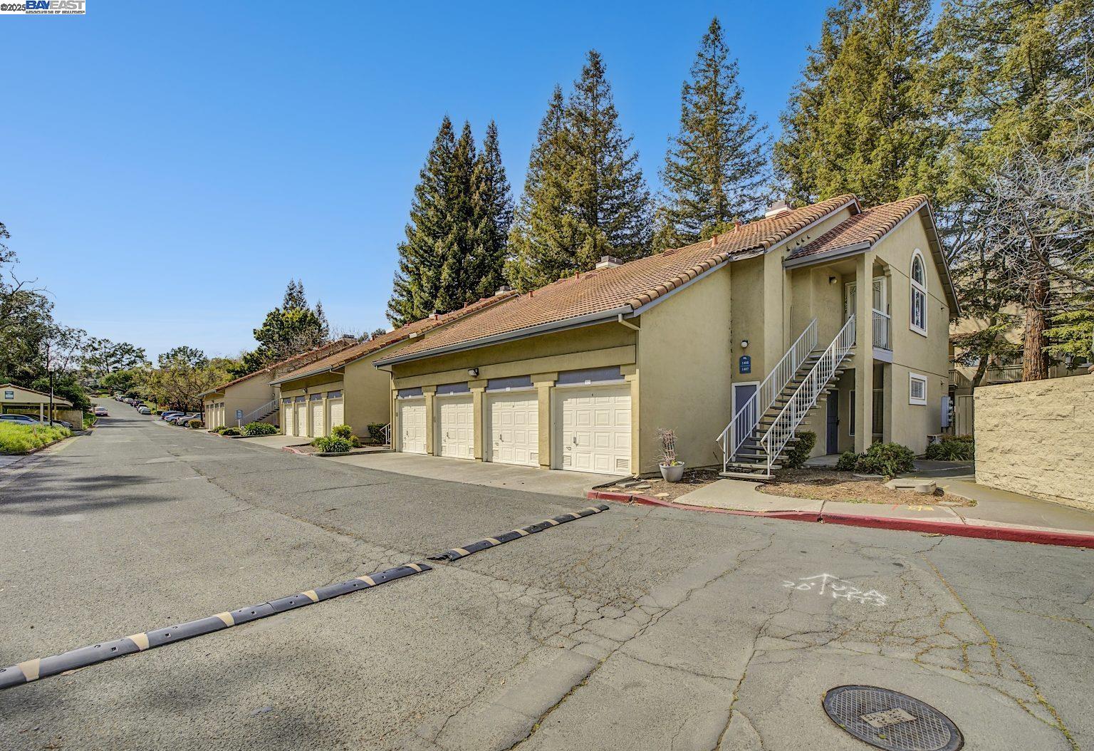 Detail Gallery Image 32 of 37 For 1407 Forest Run, Hercules,  CA 94547 - 2 Beds | 1 Baths