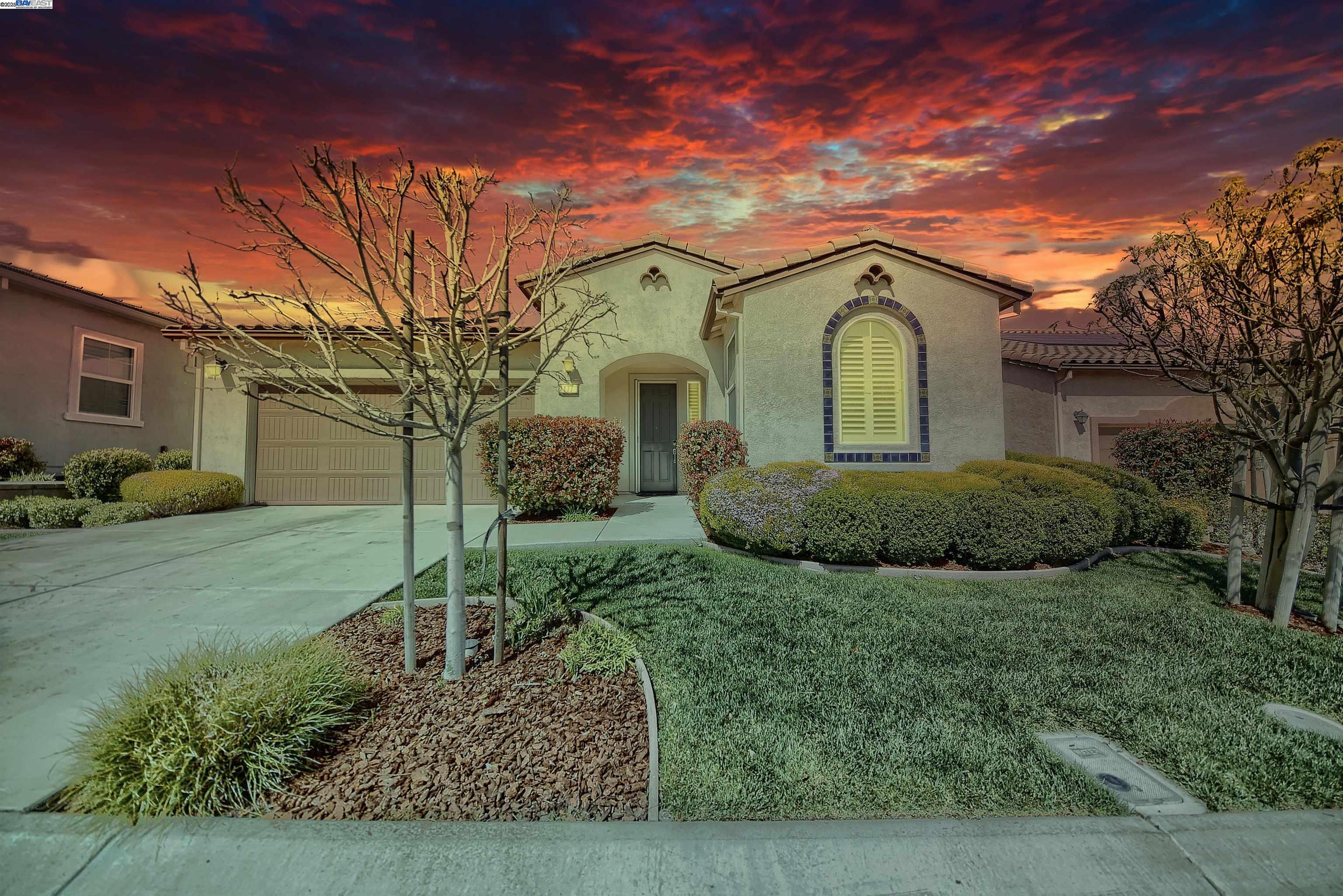 Detail Gallery Image 1 of 57 For 177 Heatherwood Ln, Rio Vista,  CA 94571 - 2 Beds | 2 Baths