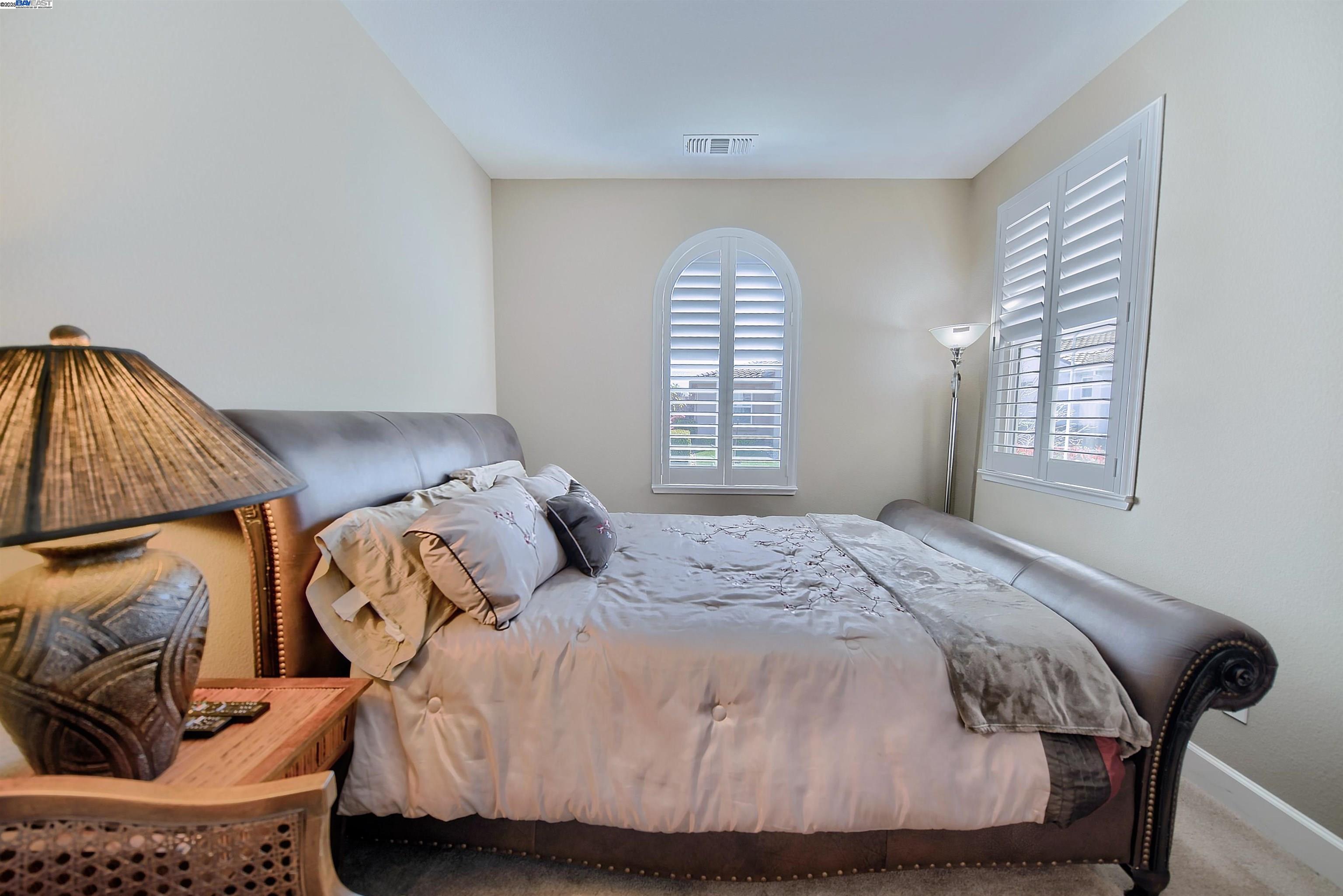 Detail Gallery Image 7 of 57 For 177 Heatherwood Ln, Rio Vista,  CA 94571 - 2 Beds | 2 Baths