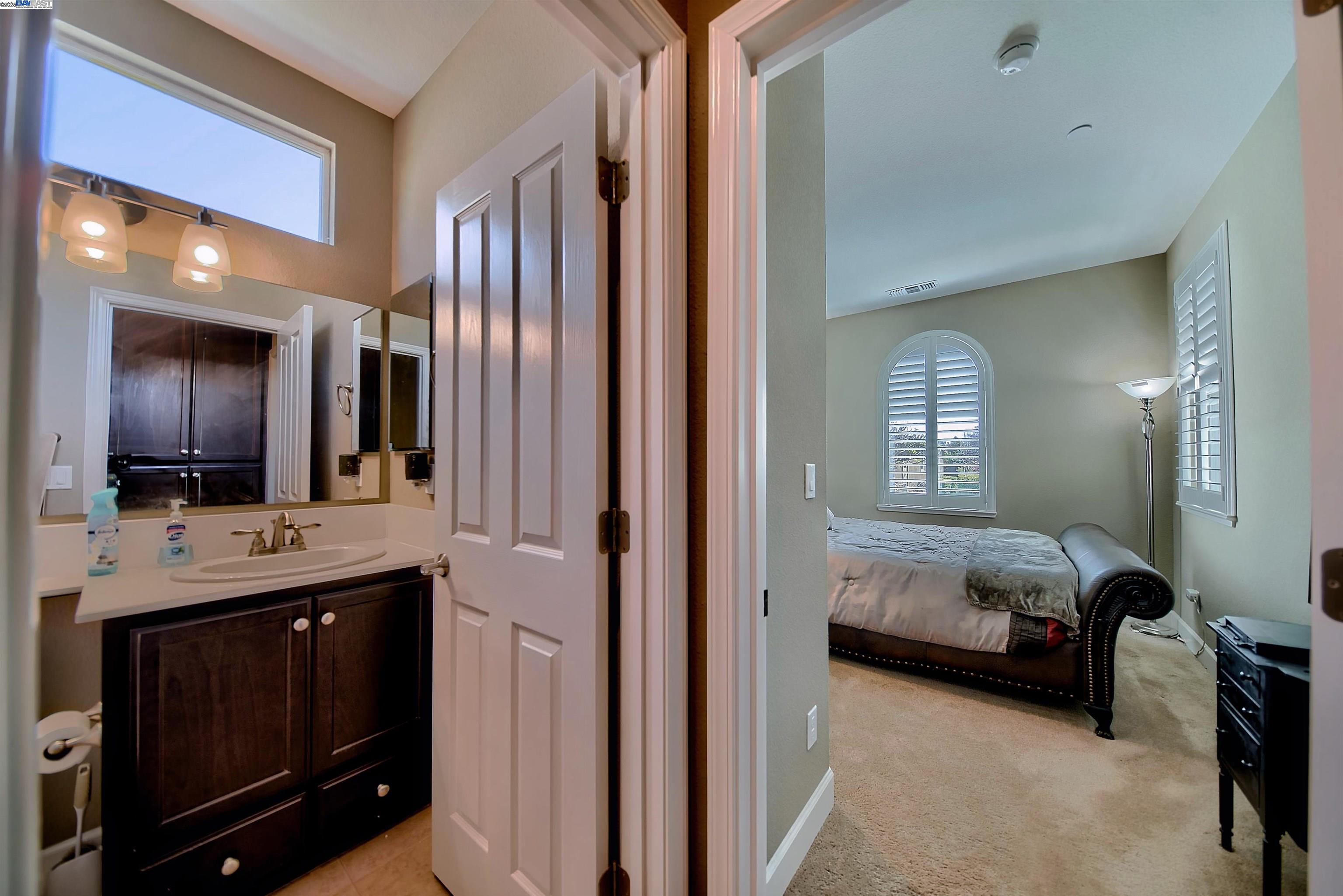 Detail Gallery Image 9 of 57 For 177 Heatherwood Ln, Rio Vista,  CA 94571 - 2 Beds | 2 Baths