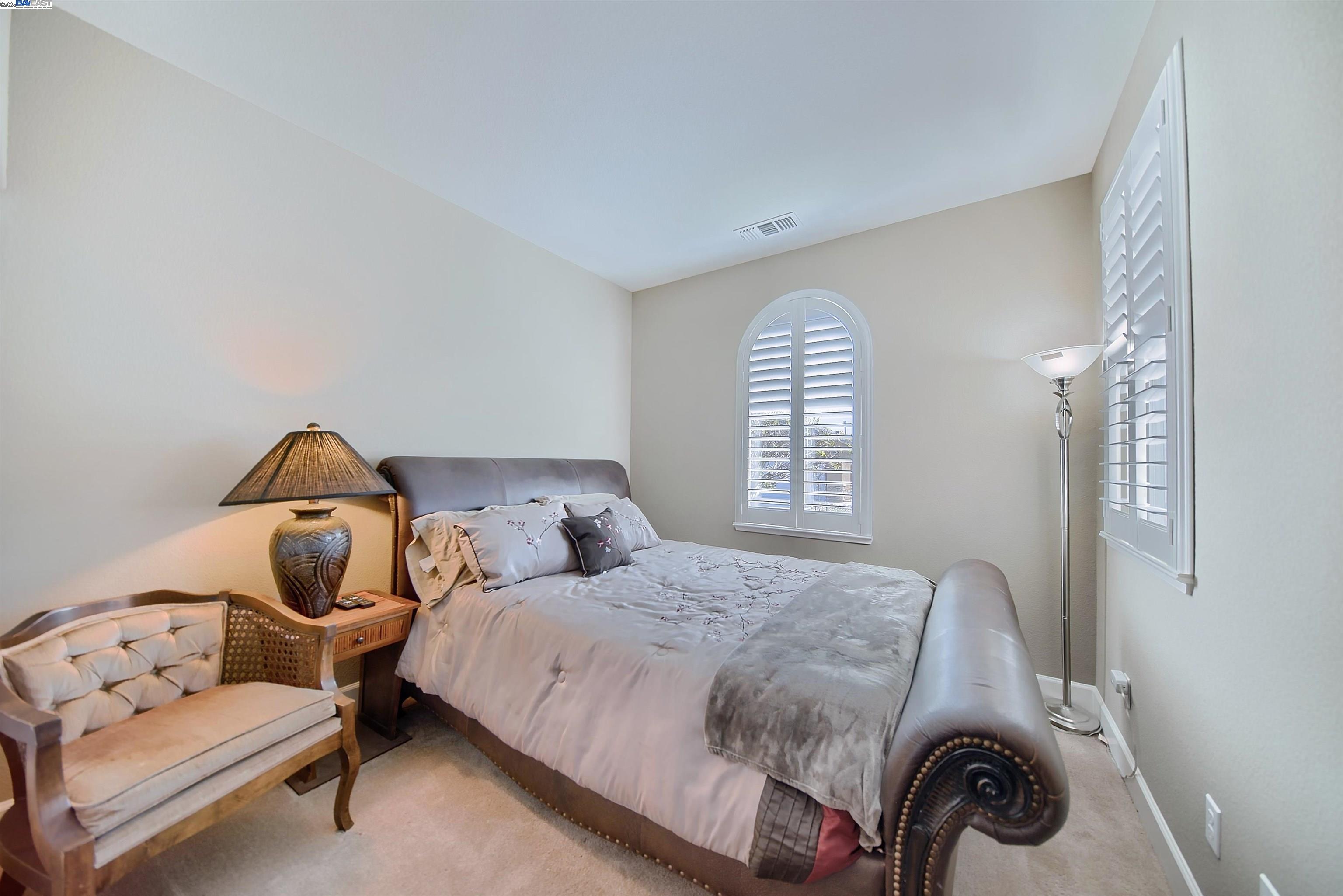 Detail Gallery Image 10 of 57 For 177 Heatherwood Ln, Rio Vista,  CA 94571 - 2 Beds | 2 Baths