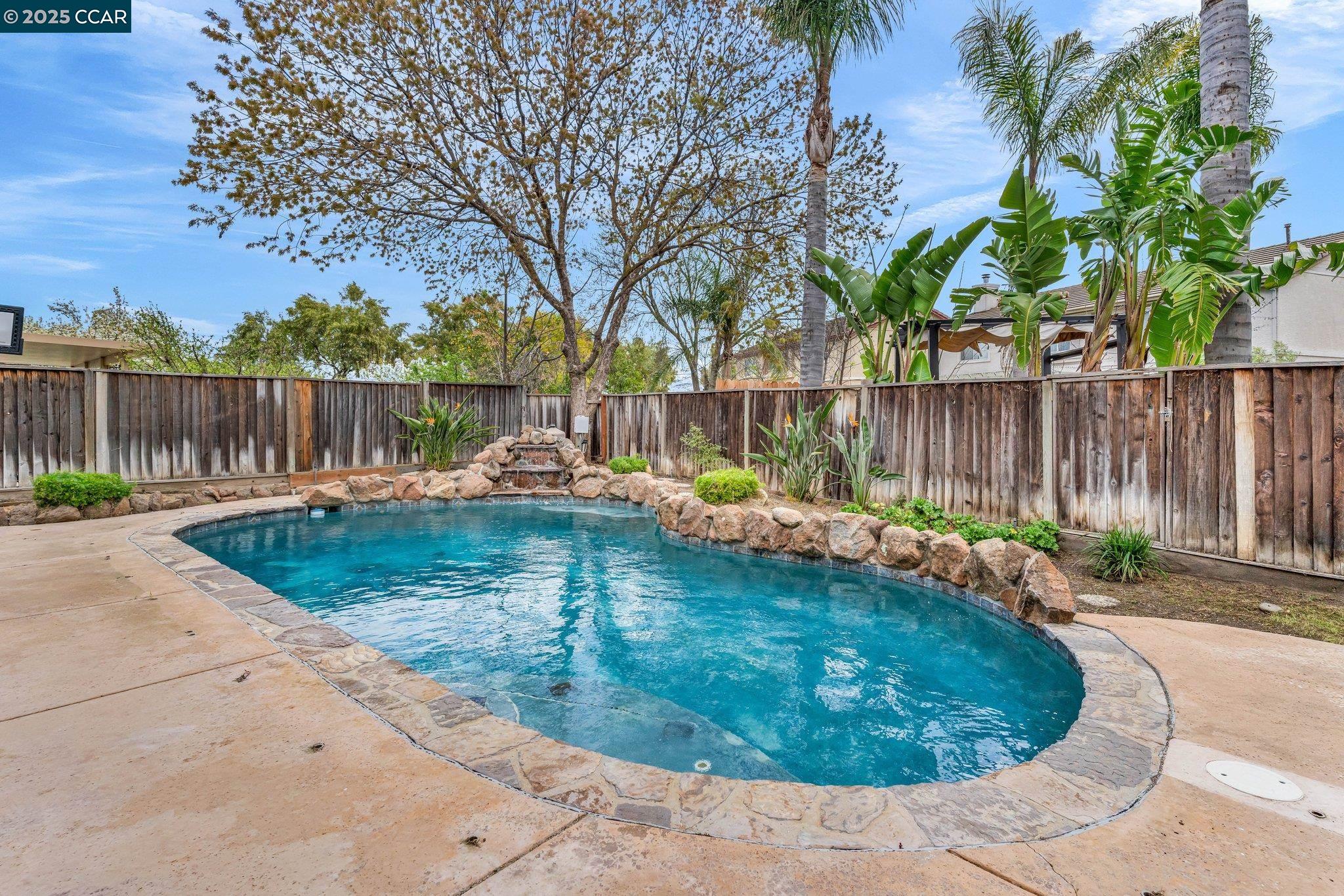 Detail Gallery Image 35 of 50 For 894 Stonewood Dr, Brentwood,  CA 94513 - 4 Beds | 2/1 Baths