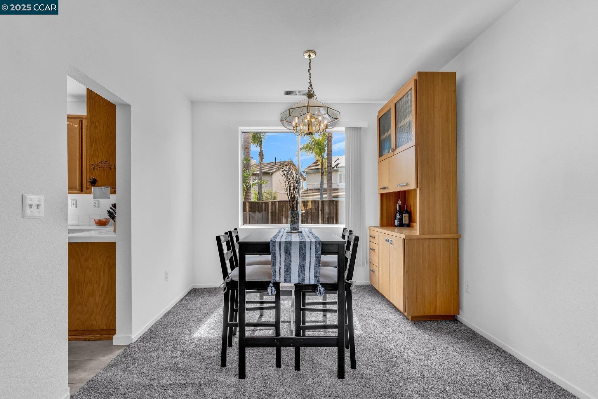 Detail Gallery Image 8 of 50 For 894 Stonewood Dr, Brentwood,  CA 94513 - 4 Beds | 2/1 Baths