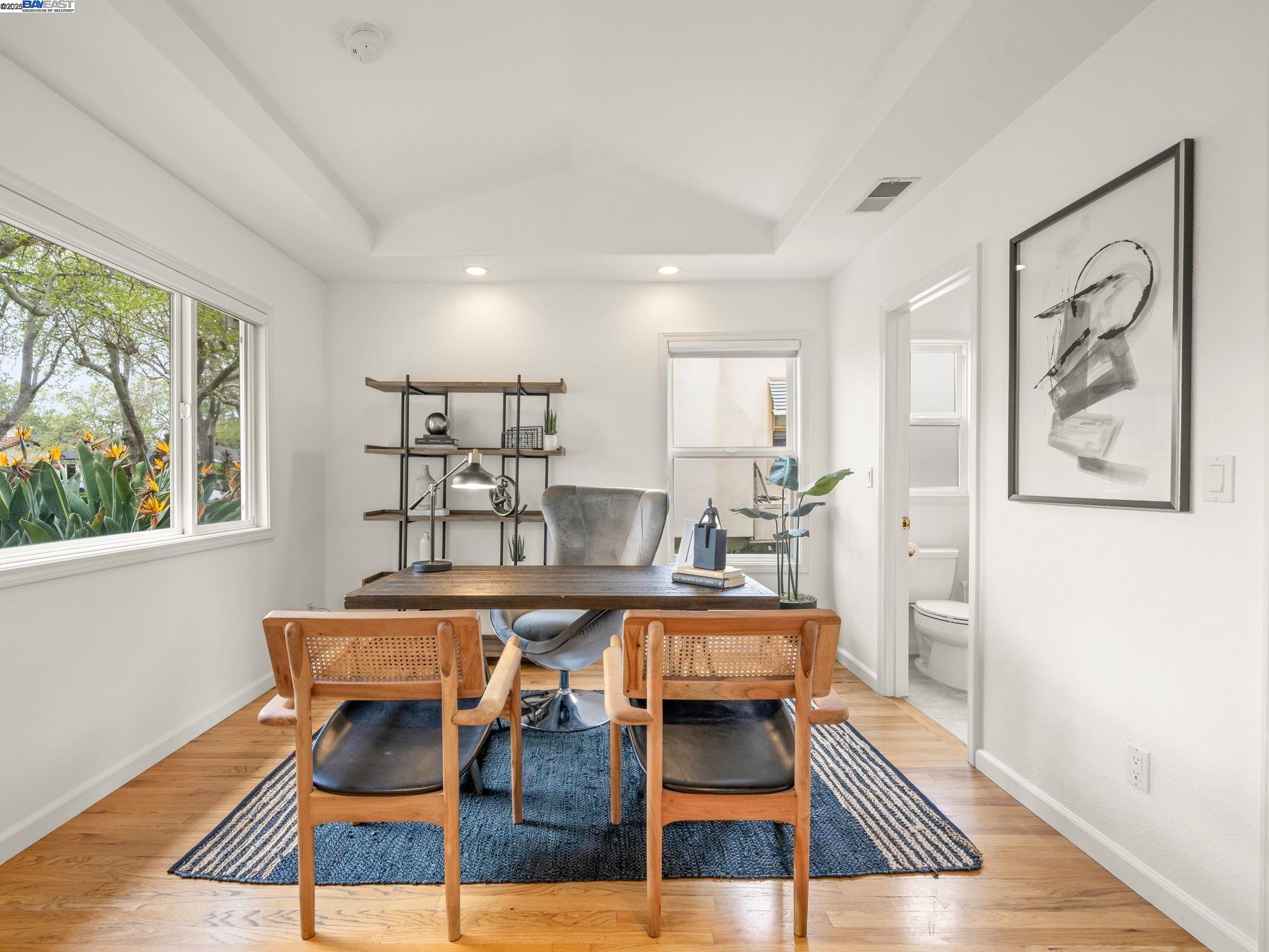 Detail Gallery Image 5 of 29 For 439 Snyder Ave, San Jose,  CA 95125 - 3 Beds | 2 Baths