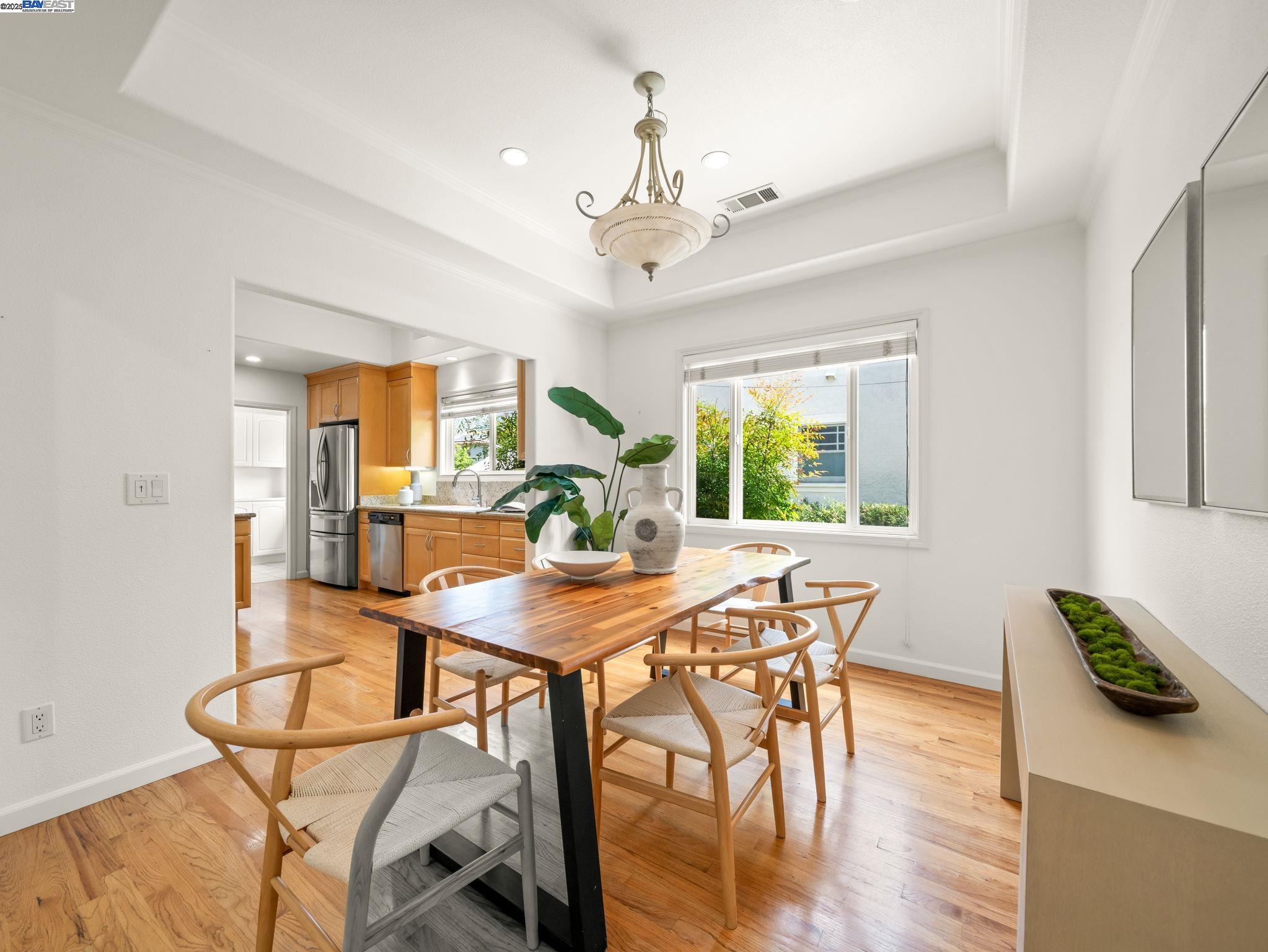 Detail Gallery Image 8 of 29 For 439 Snyder Ave, San Jose,  CA 95125 - 3 Beds | 2 Baths