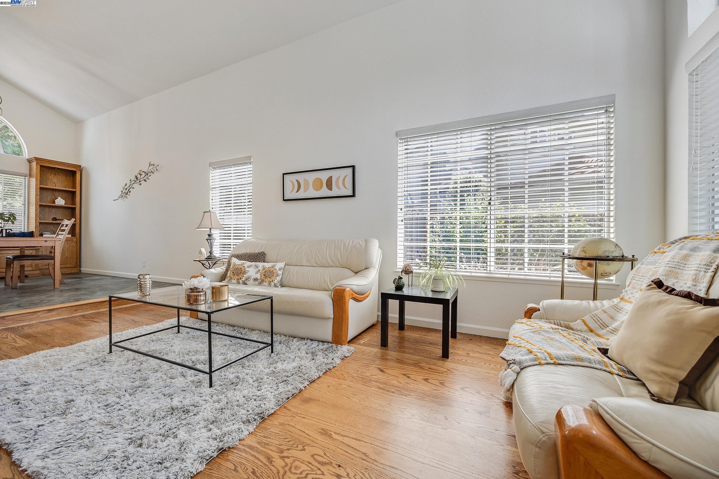 Detail Gallery Image 14 of 57 For 2867 Sanderling Drive, Fremont,  CA 94555 - 4 Beds | 3 Baths