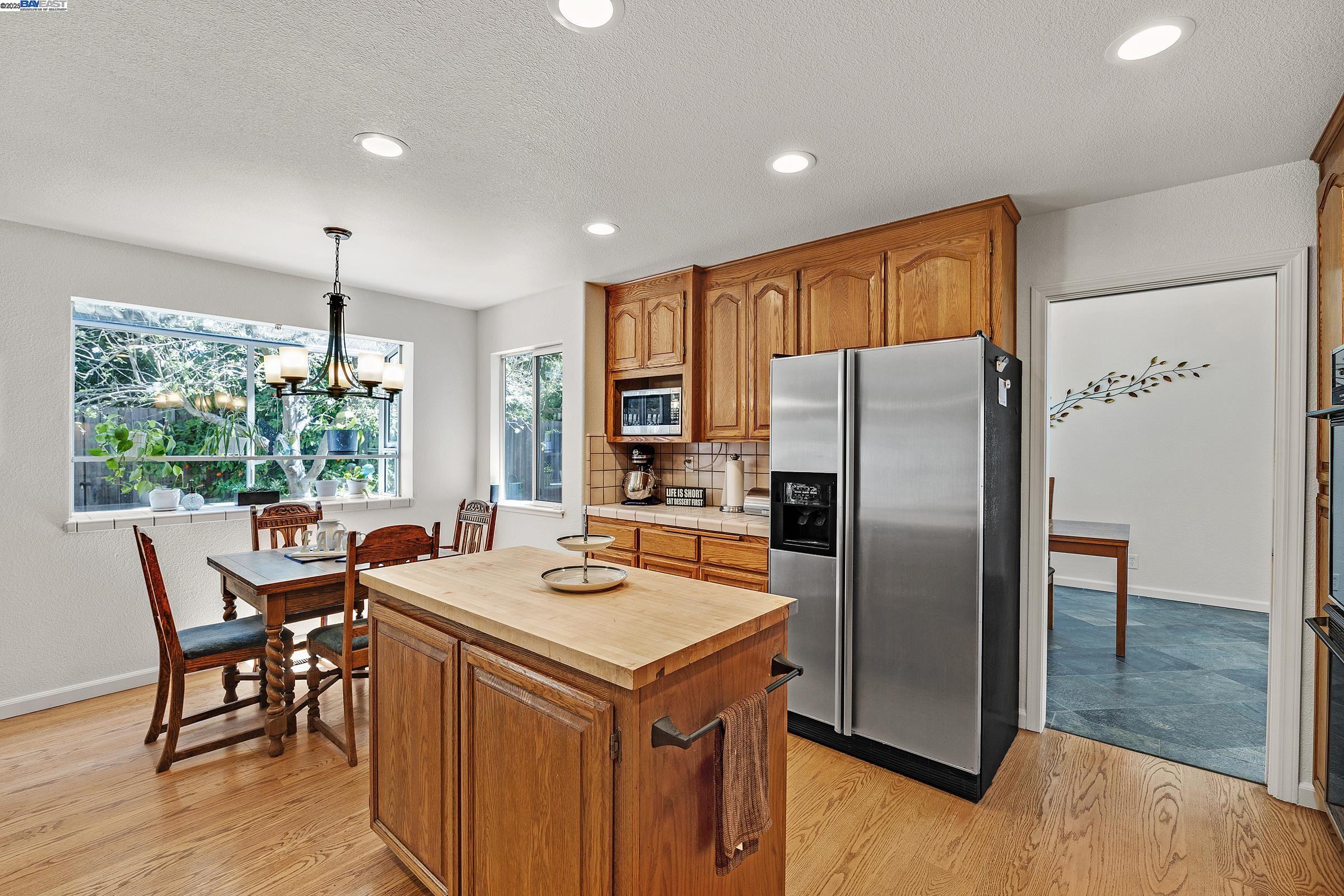 Detail Gallery Image 20 of 57 For 2867 Sanderling Drive, Fremont,  CA 94555 - 4 Beds | 3 Baths