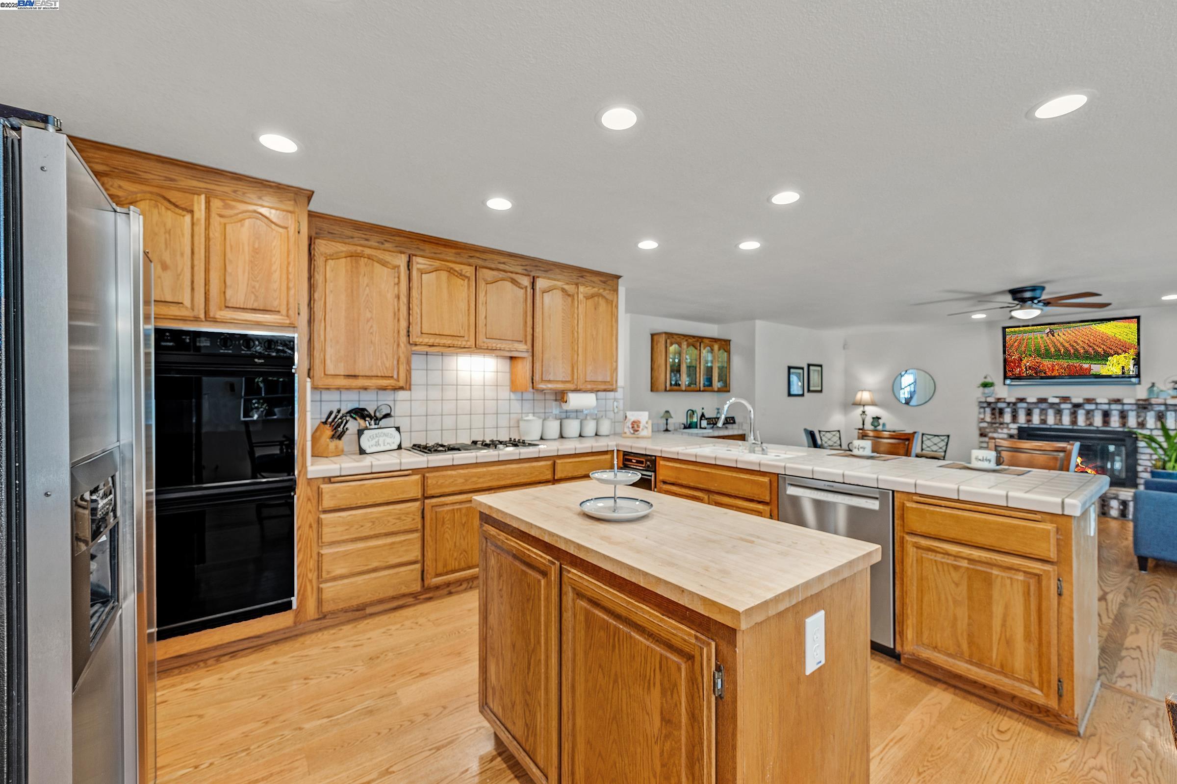 Detail Gallery Image 21 of 57 For 2867 Sanderling Drive, Fremont,  CA 94555 - 4 Beds | 3 Baths