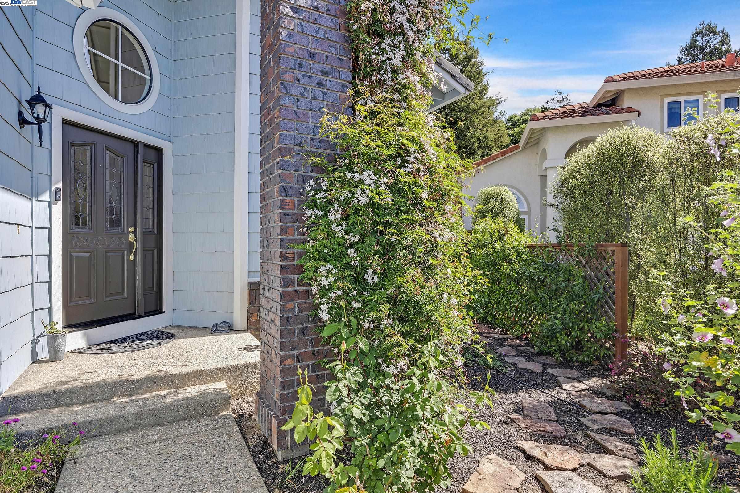 Detail Gallery Image 9 of 57 For 2867 Sanderling Drive, Fremont,  CA 94555 - 4 Beds | 3 Baths