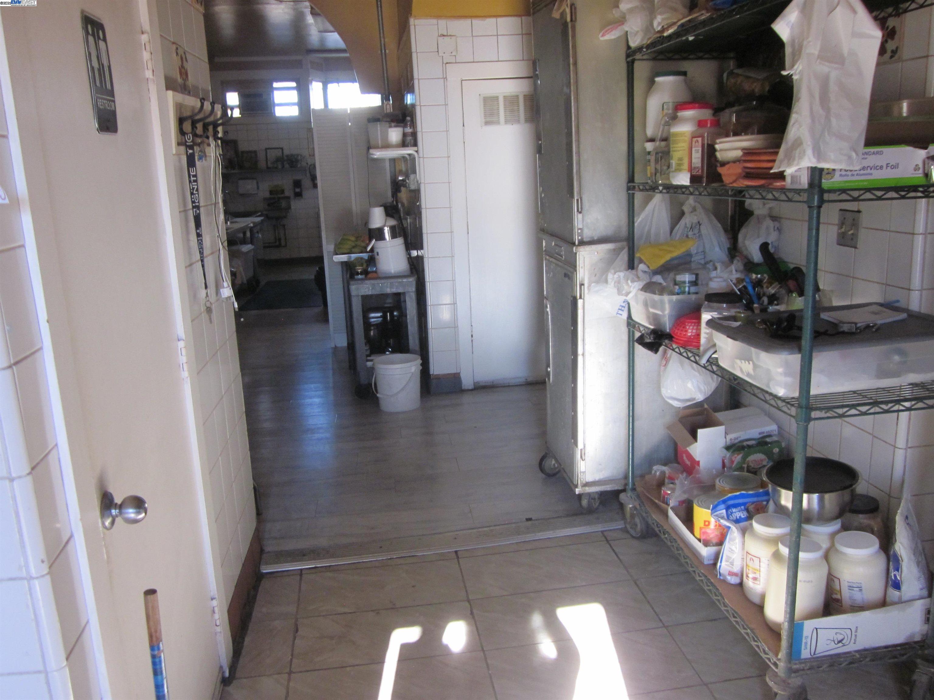 Detail Gallery Image 7 of 14 For , Oakland,  CA 94603 - – Beds | – Baths