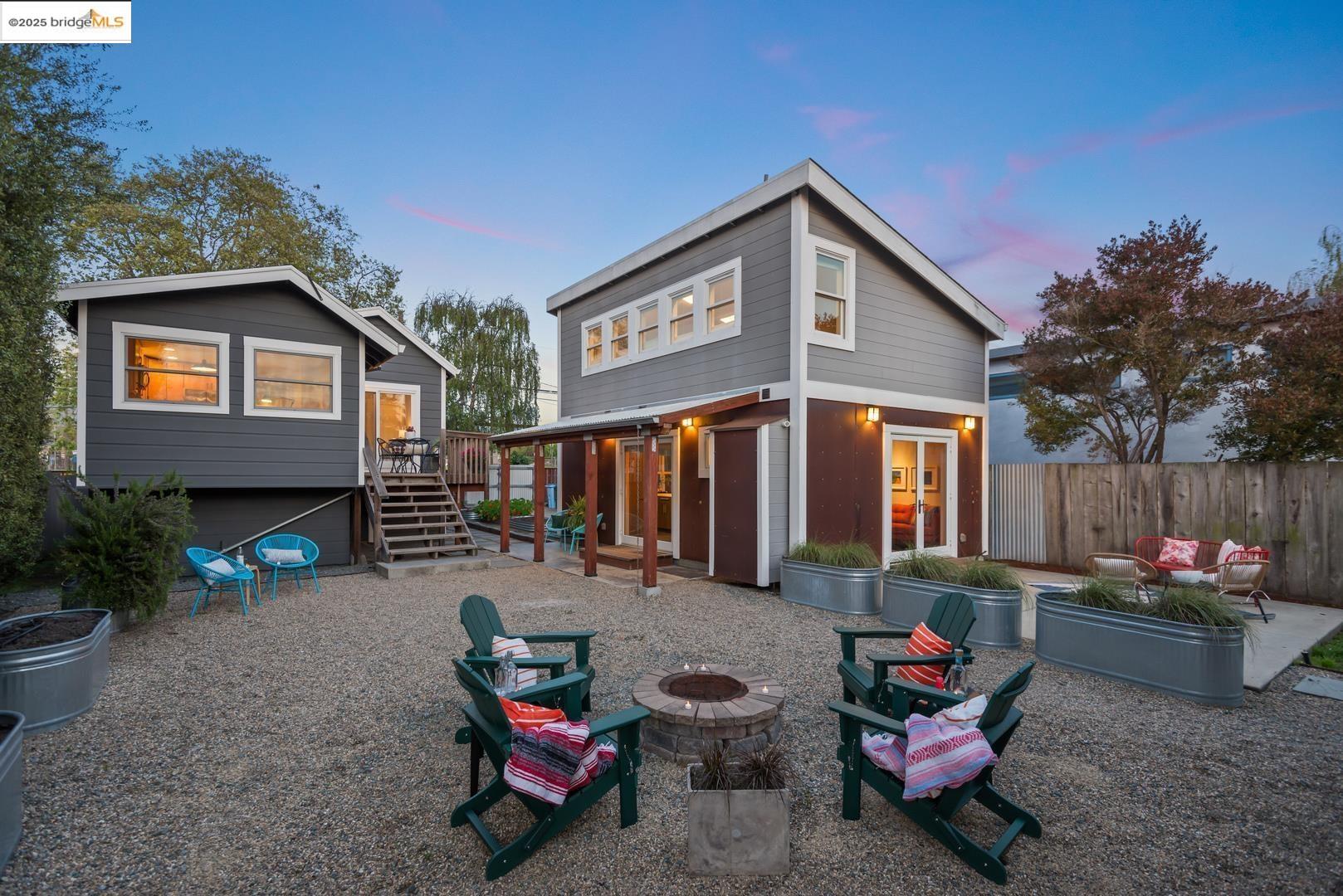 Detail Gallery Image 28 of 38 For 1730 7th St, Berkeley,  CA 94710 - 2 Beds | 1/1 Baths