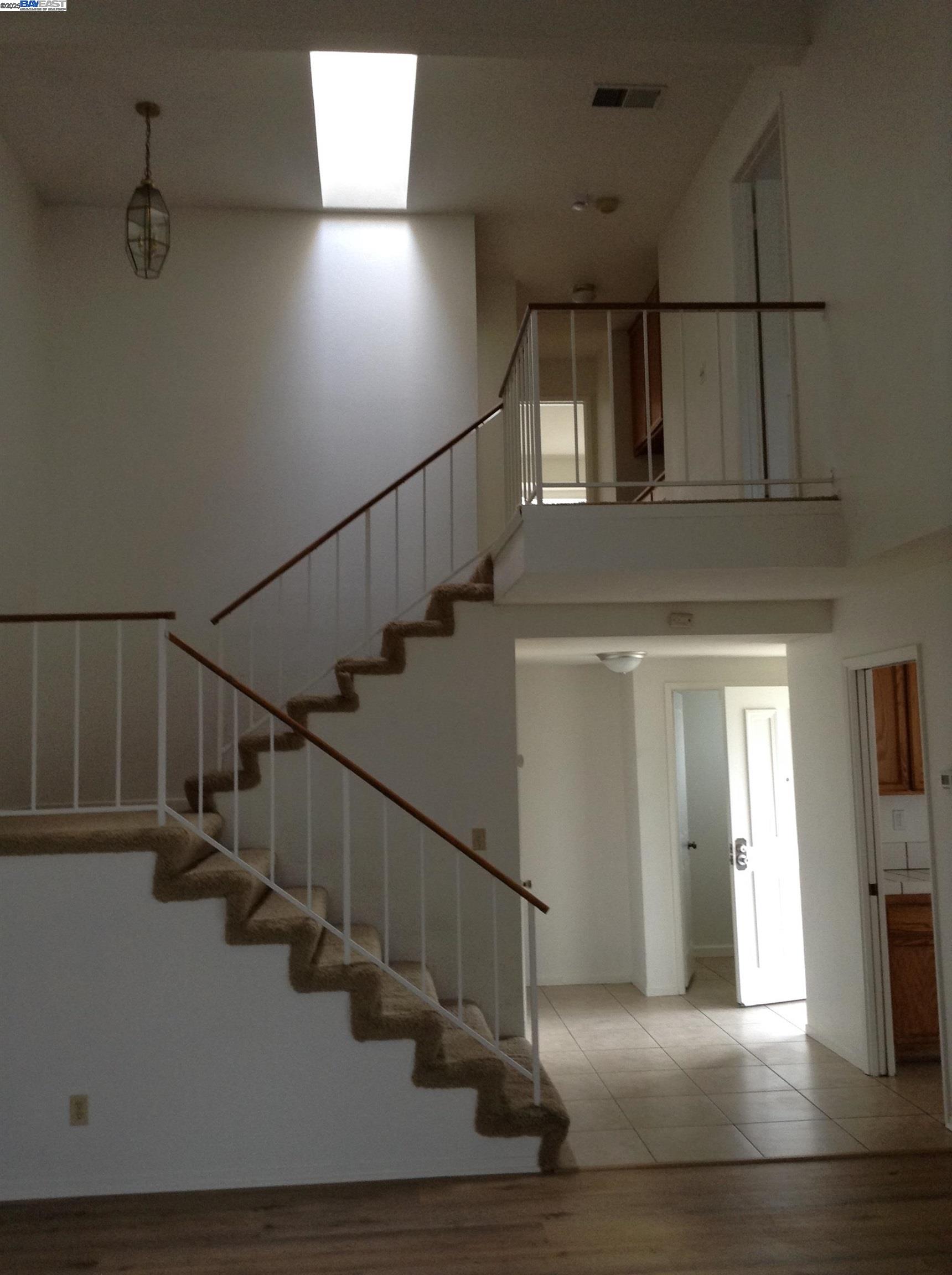 Detail Gallery Image 30 of 35 For 149 Pelican Loop, Pittsburg,  CA 94565 - 3 Beds | 2/1 Baths
