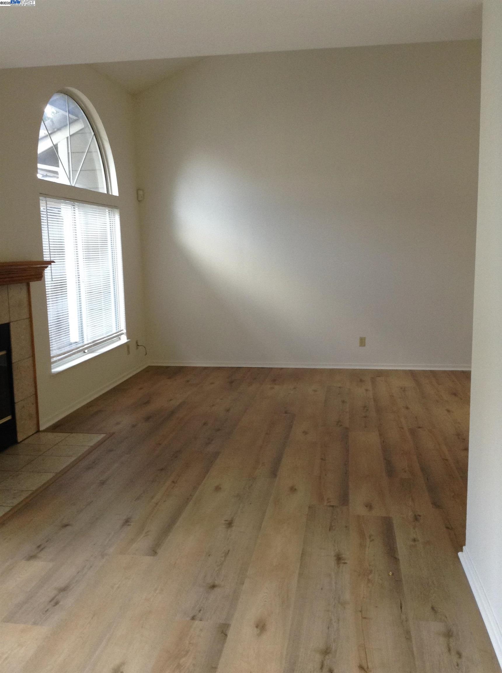 Detail Gallery Image 33 of 35 For 149 Pelican Loop, Pittsburg,  CA 94565 - 3 Beds | 2/1 Baths
