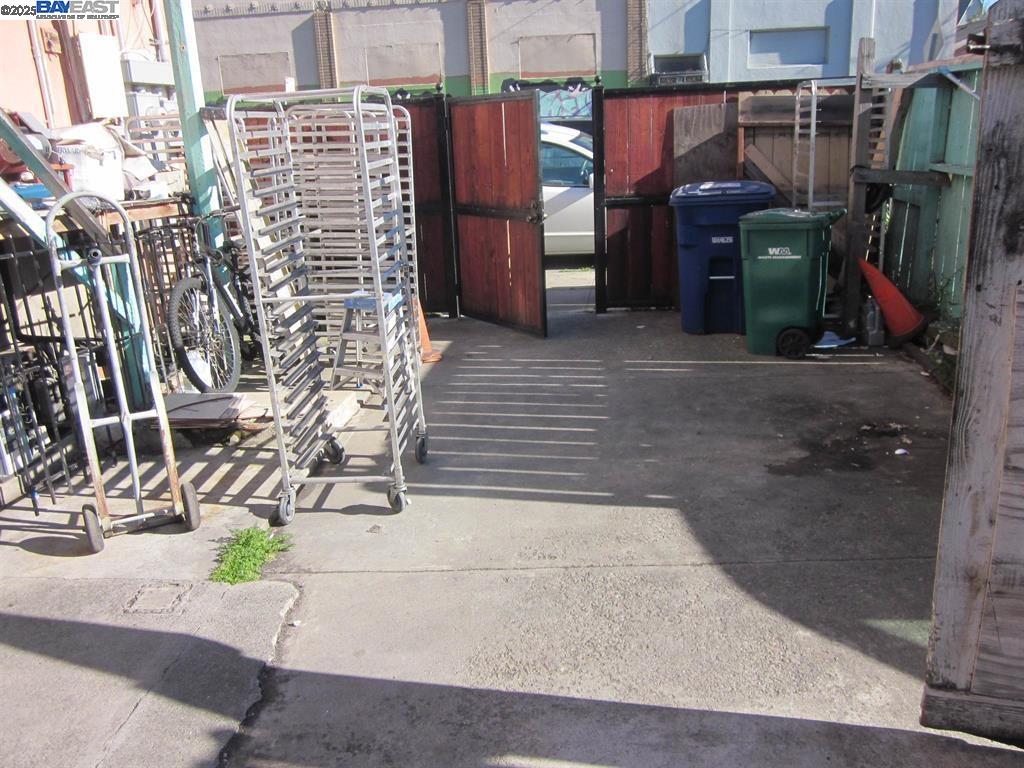 Detail Gallery Image 14 of 14 For 9639 International Blvd, Oakland,  CA 94603 - – Beds | – Baths