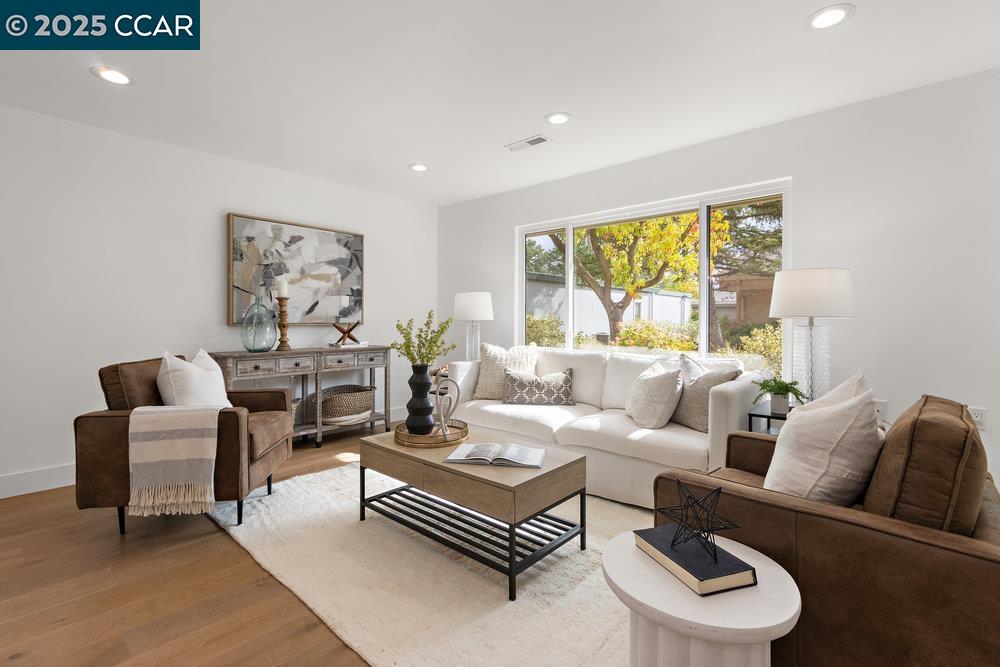 Photo #5: 41091509 Listing 