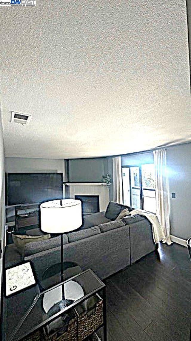 Photo #15: 41091518 Listing: Photo #15