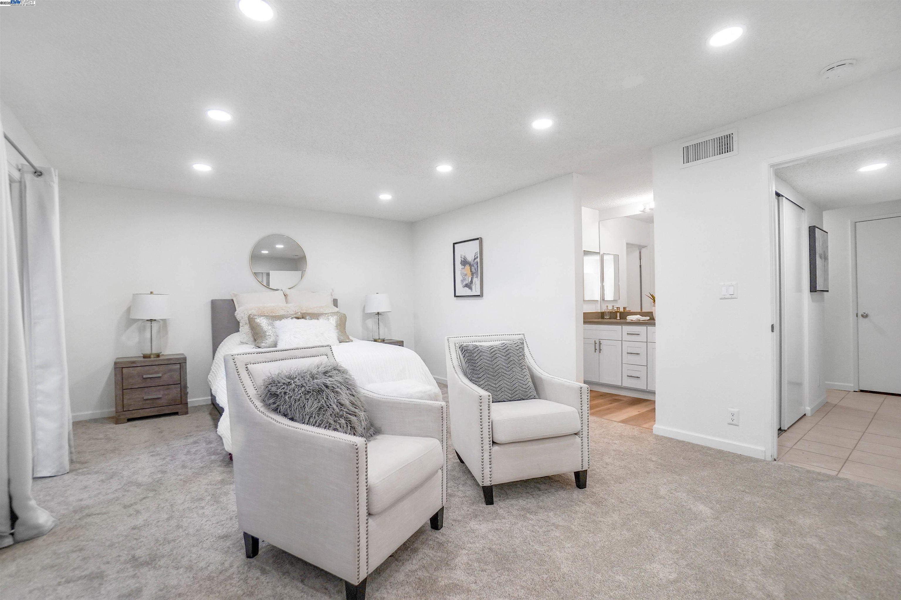 Detail Gallery Image 26 of 45 For 5326 Briar Ridge, Castro Valley,  CA 94552 - 3 Beds | 3 Baths