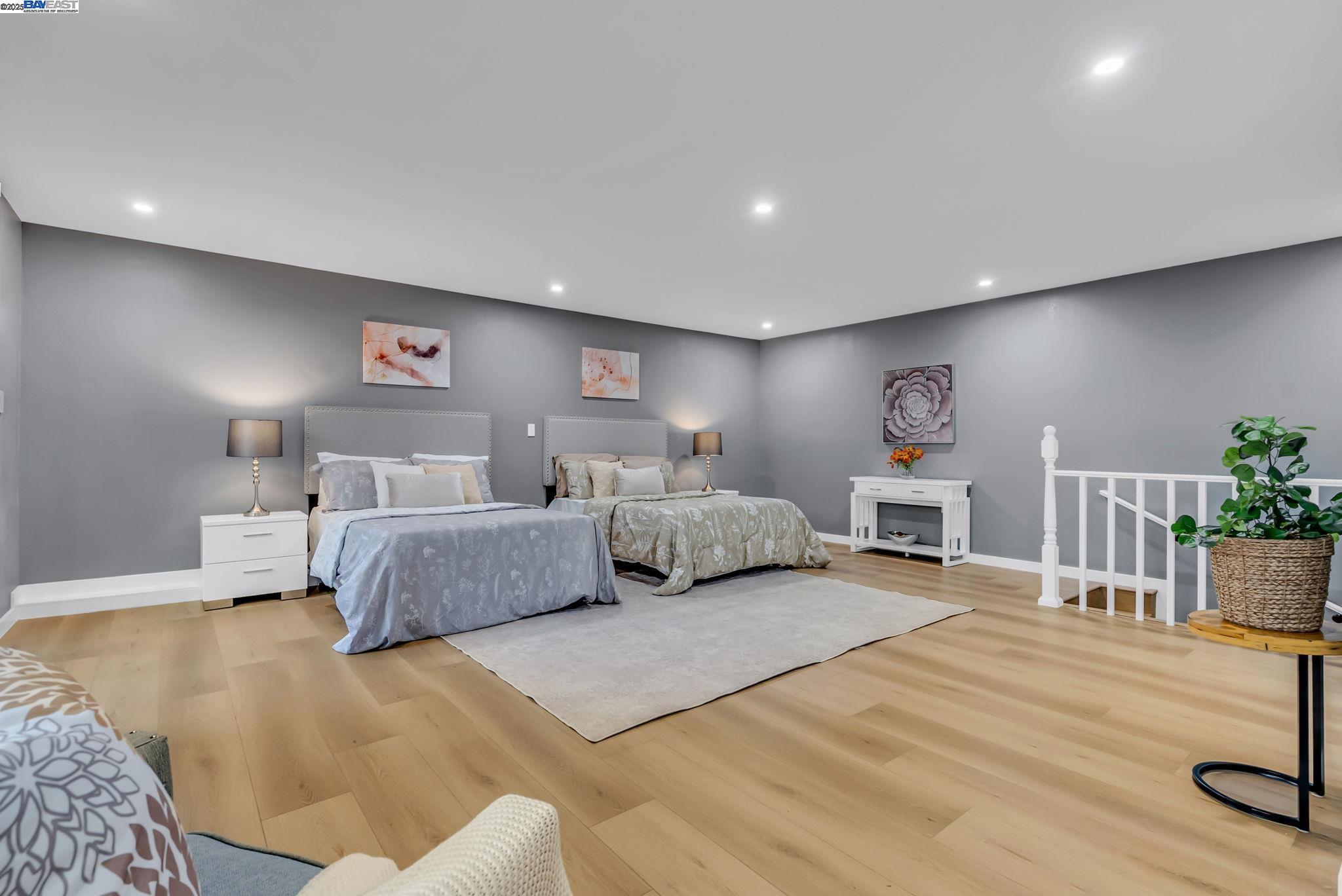 Detail Gallery Image 12 of 60 For 146 Ralston St, San Francisco,  CA 94132 - 3 Beds | 3 Baths