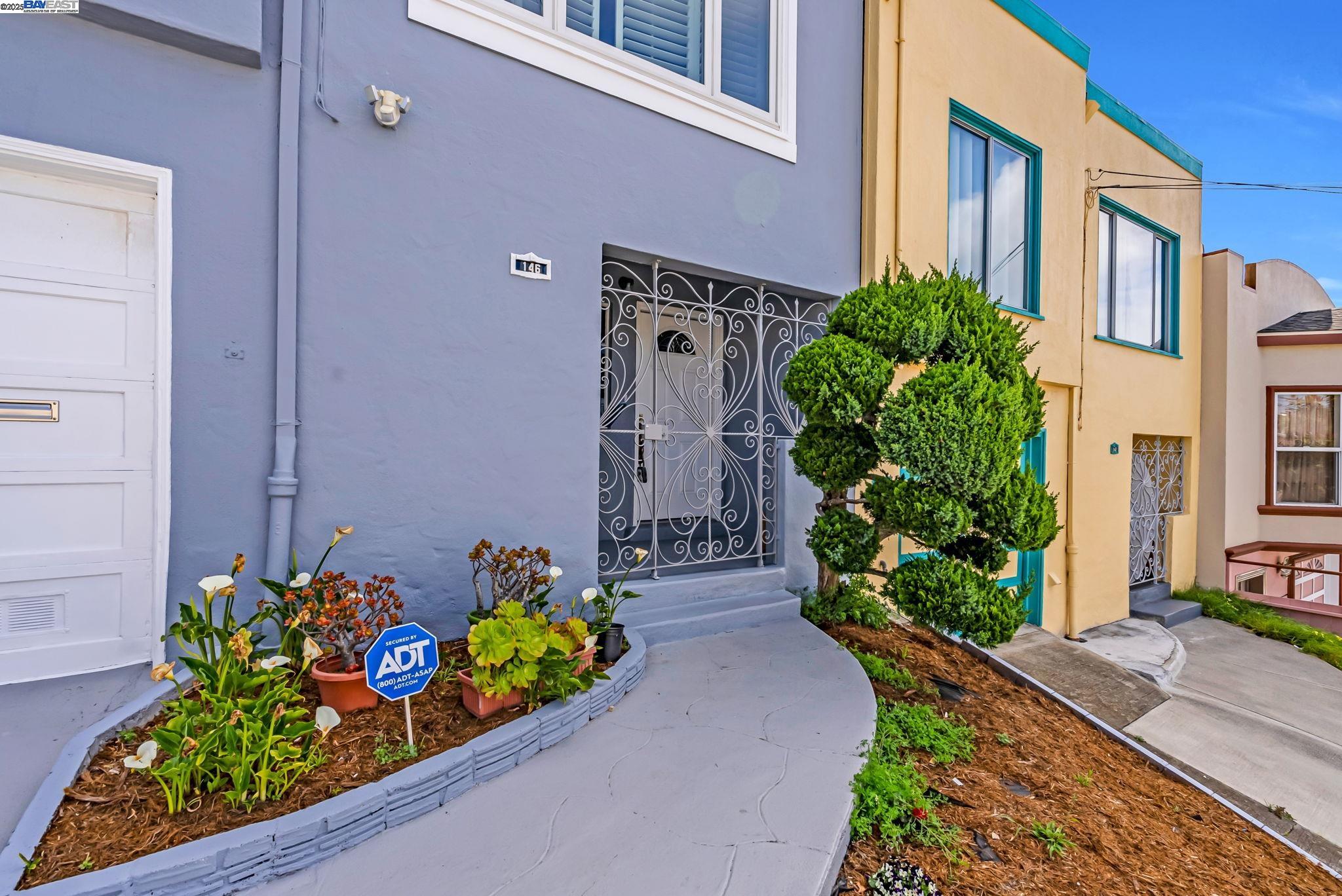Detail Gallery Image 4 of 60 For 146 Ralston St, San Francisco,  CA 94132 - 3 Beds | 3 Baths