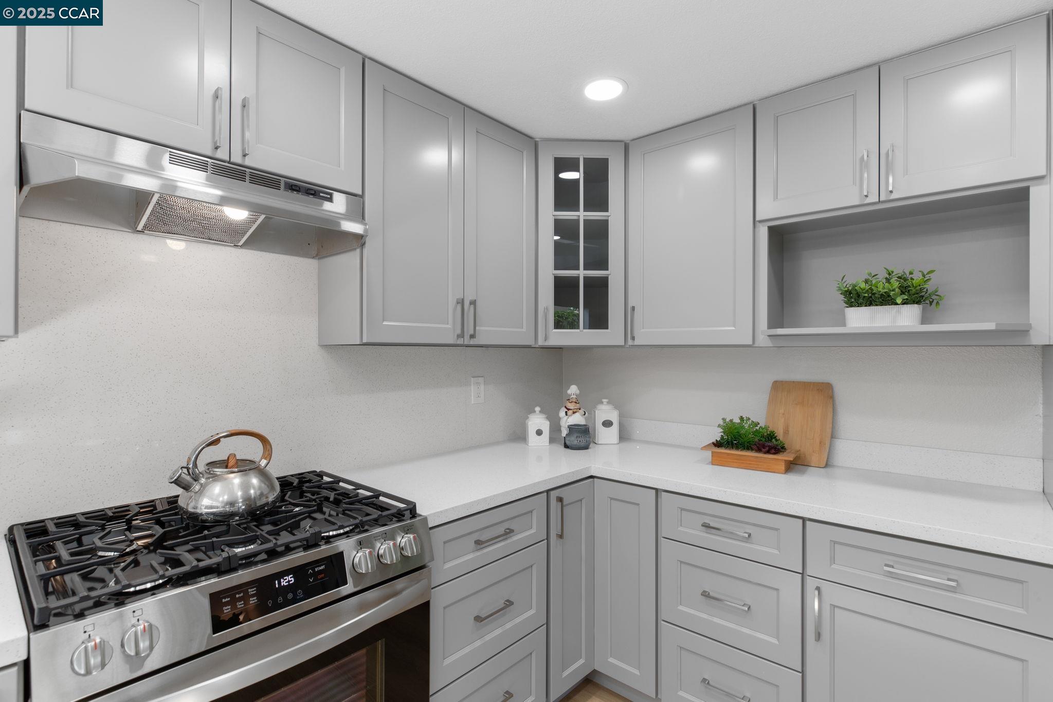 Detail Gallery Image 21 of 60 For 4360 Peregrine Way, Fremont,  CA 94555 - 5 Beds | 3 Baths