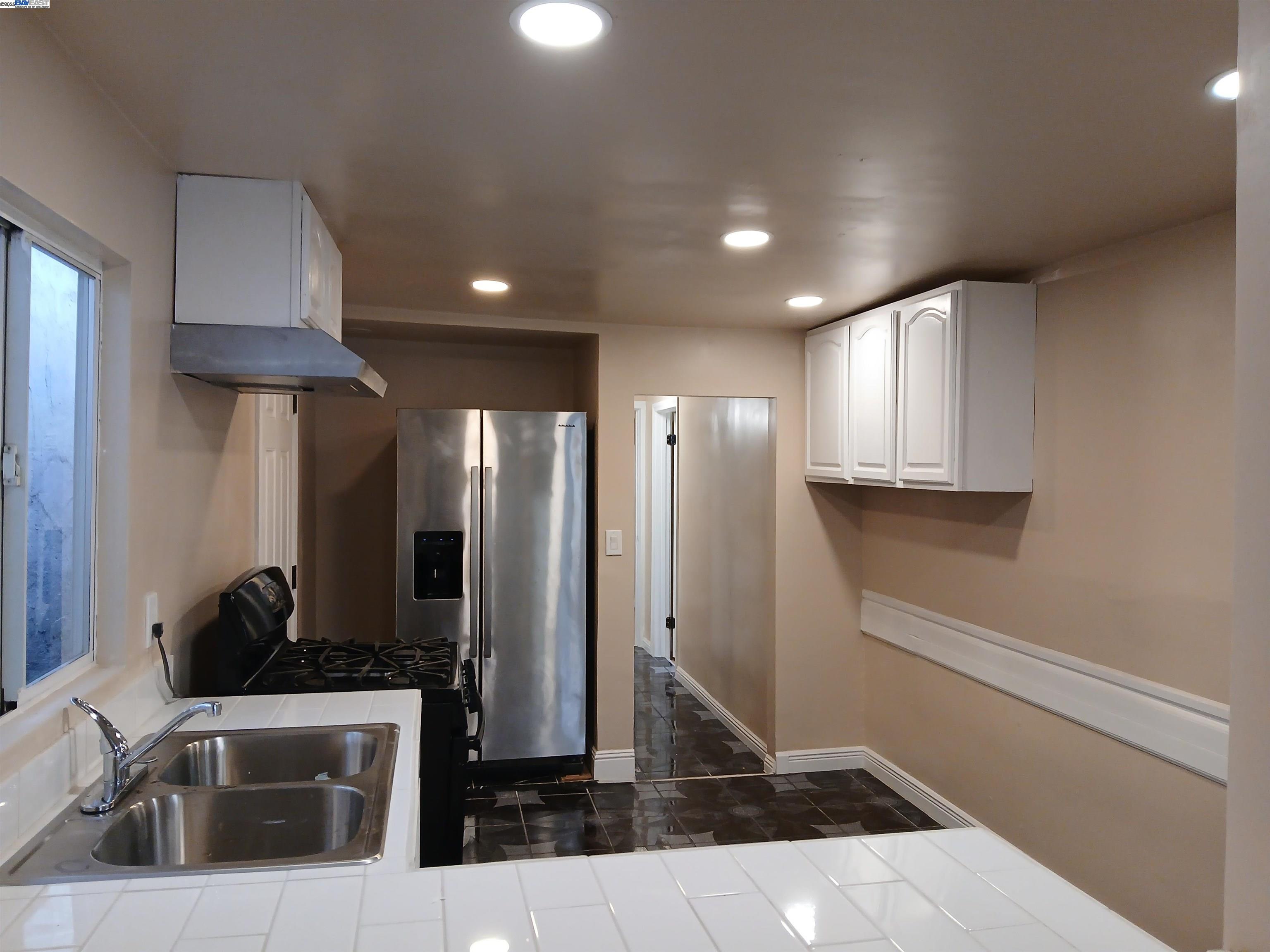 property-img