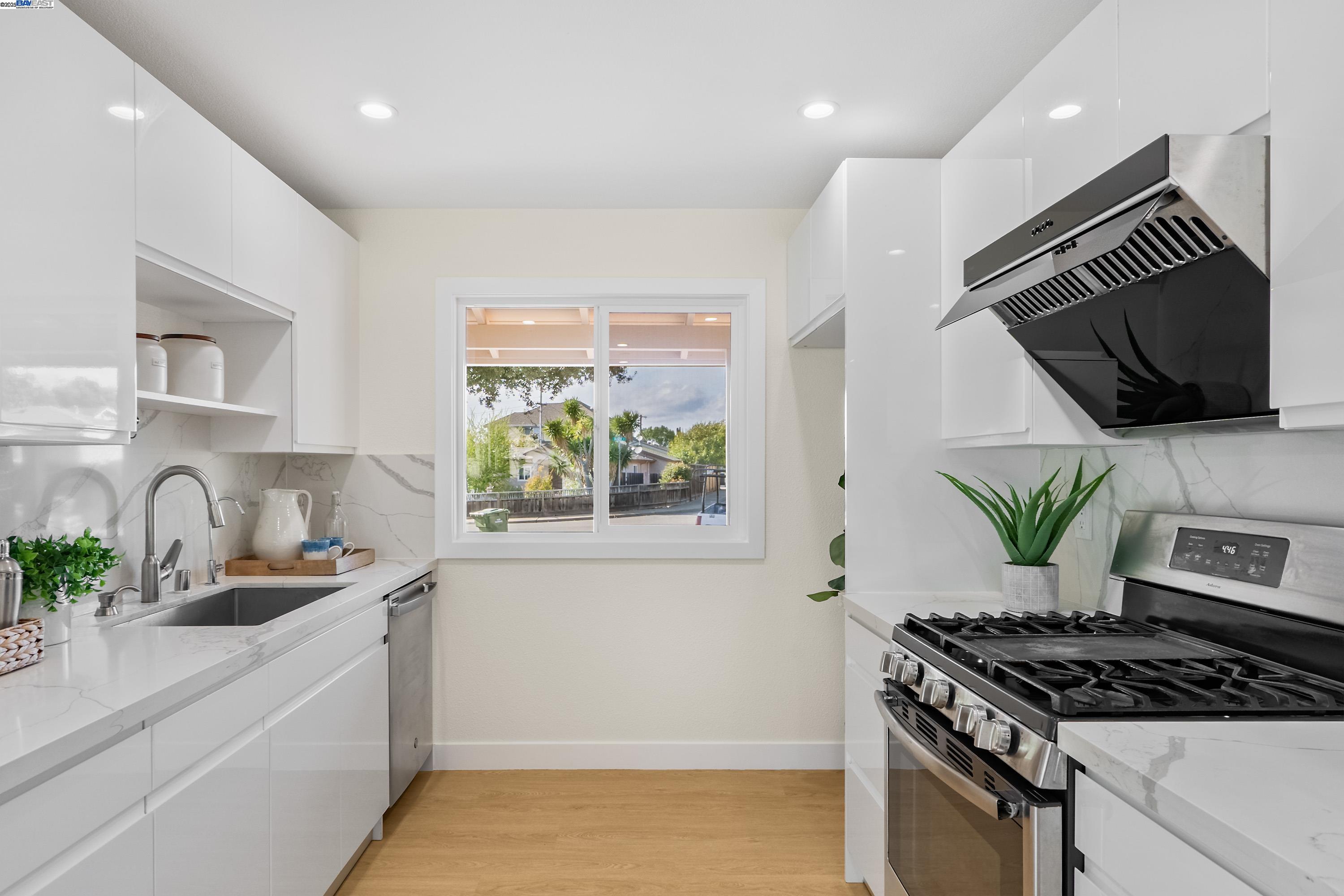 Detail Gallery Image 10 of 35 For 474 Oliver St, Milpitas,  CA 95035 - 3 Beds | 1 Baths