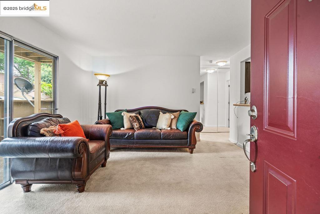 Photo #2: 41091537 Listing 