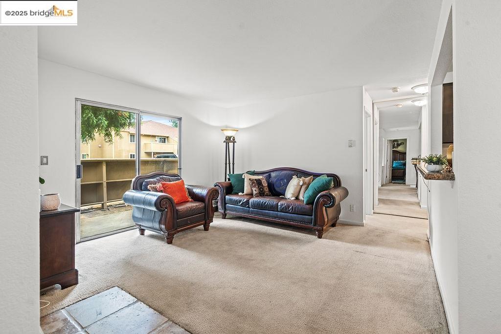 Detail Gallery Image 4 of 38 For 3413 Foxtail Ter, Fremont,  CA 94536 - 2 Beds | 2 Baths