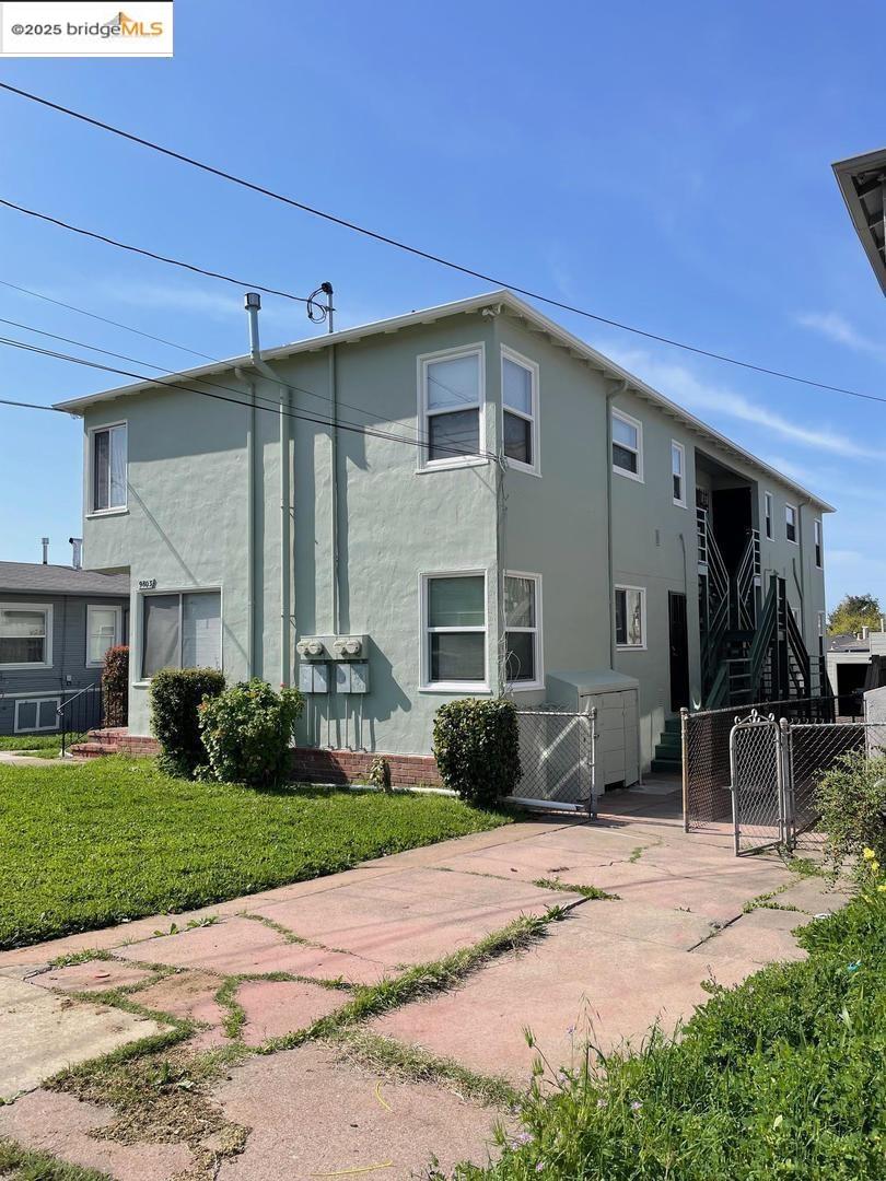 Detail Gallery Image 7 of 30 For 9803 Elmar Ave, Oakland,  CA 94603 - – Beds | – Baths
