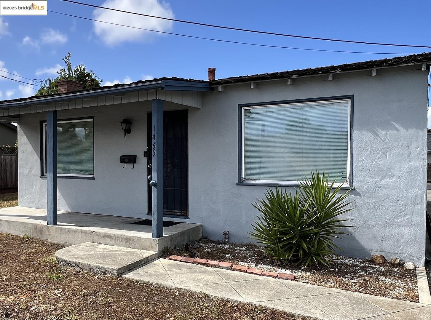 Detail Gallery Image 1 of 1 For 1465 Curtner Ave, San Jose,  CA 95125 - 2 Beds | 1 Baths