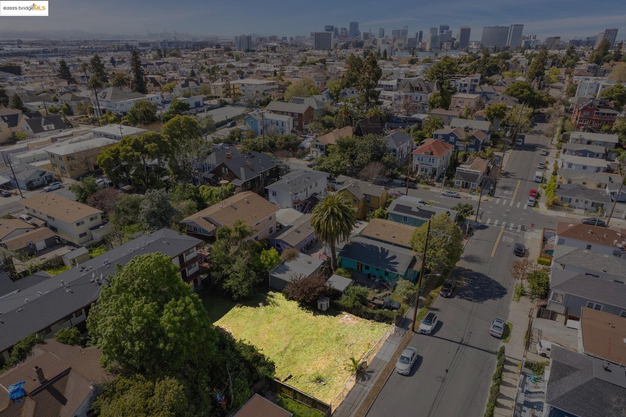 Thumbnail for 1127 E 20th St, Oakland, CA 94606