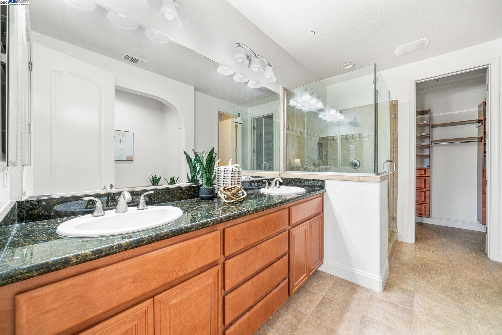 Photo #27: 41091591 Listing: Photo #27